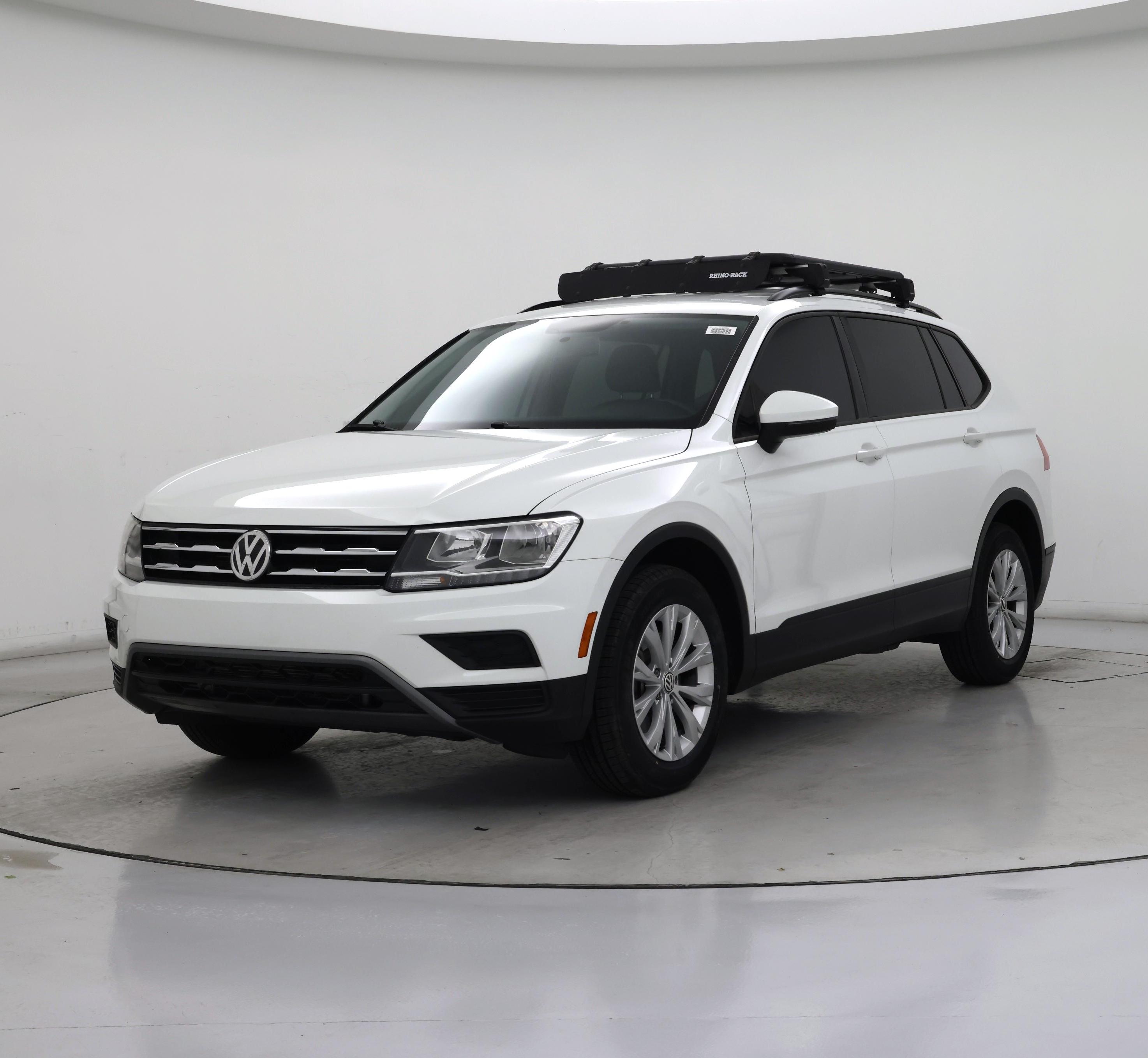 Thumbnail: 2020 Volkswagen Tiguan - 4