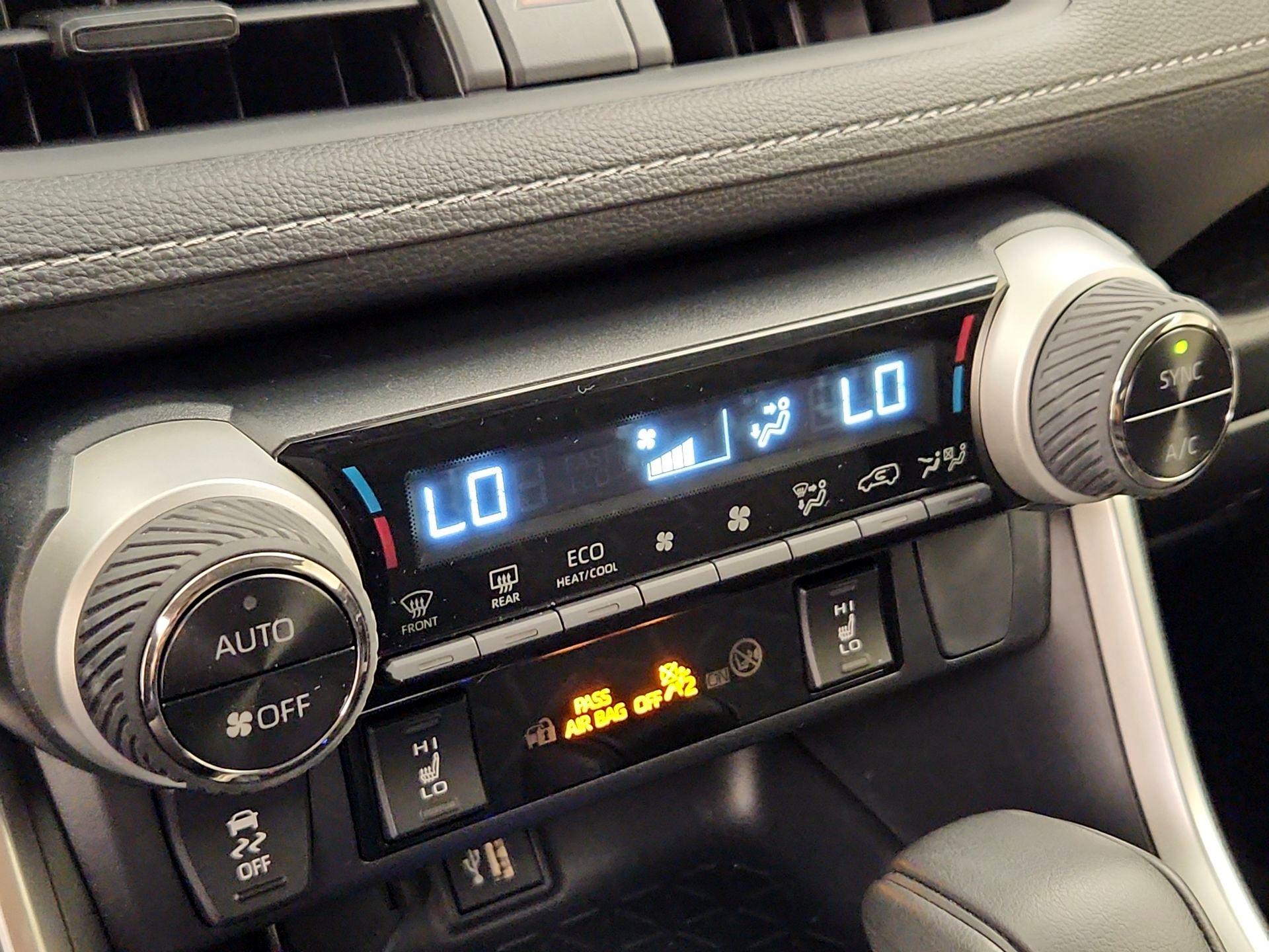 Thumbnail: 2025 Toyota RAV4 - 16
