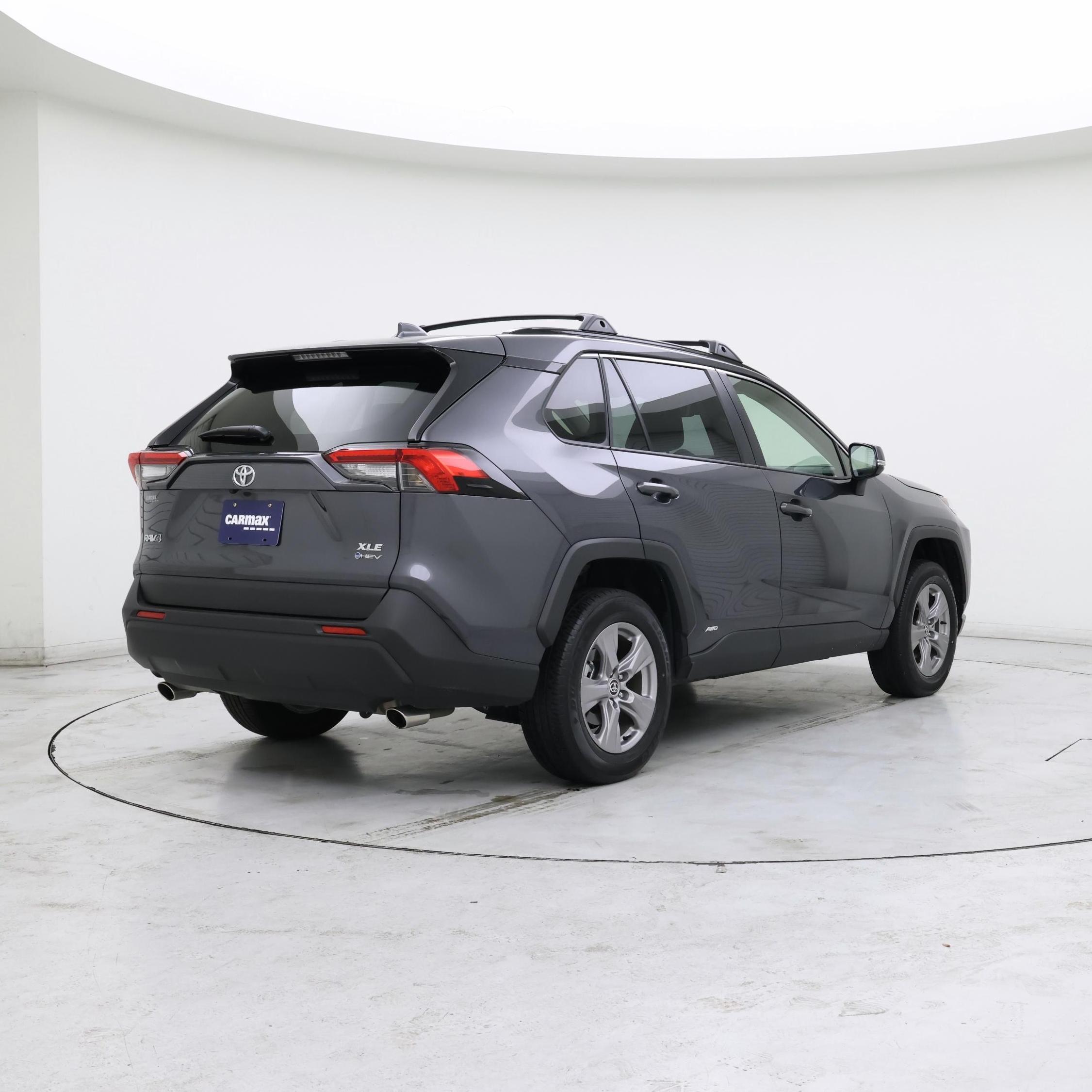 Thumbnail: 2025 Toyota RAV4 - 8