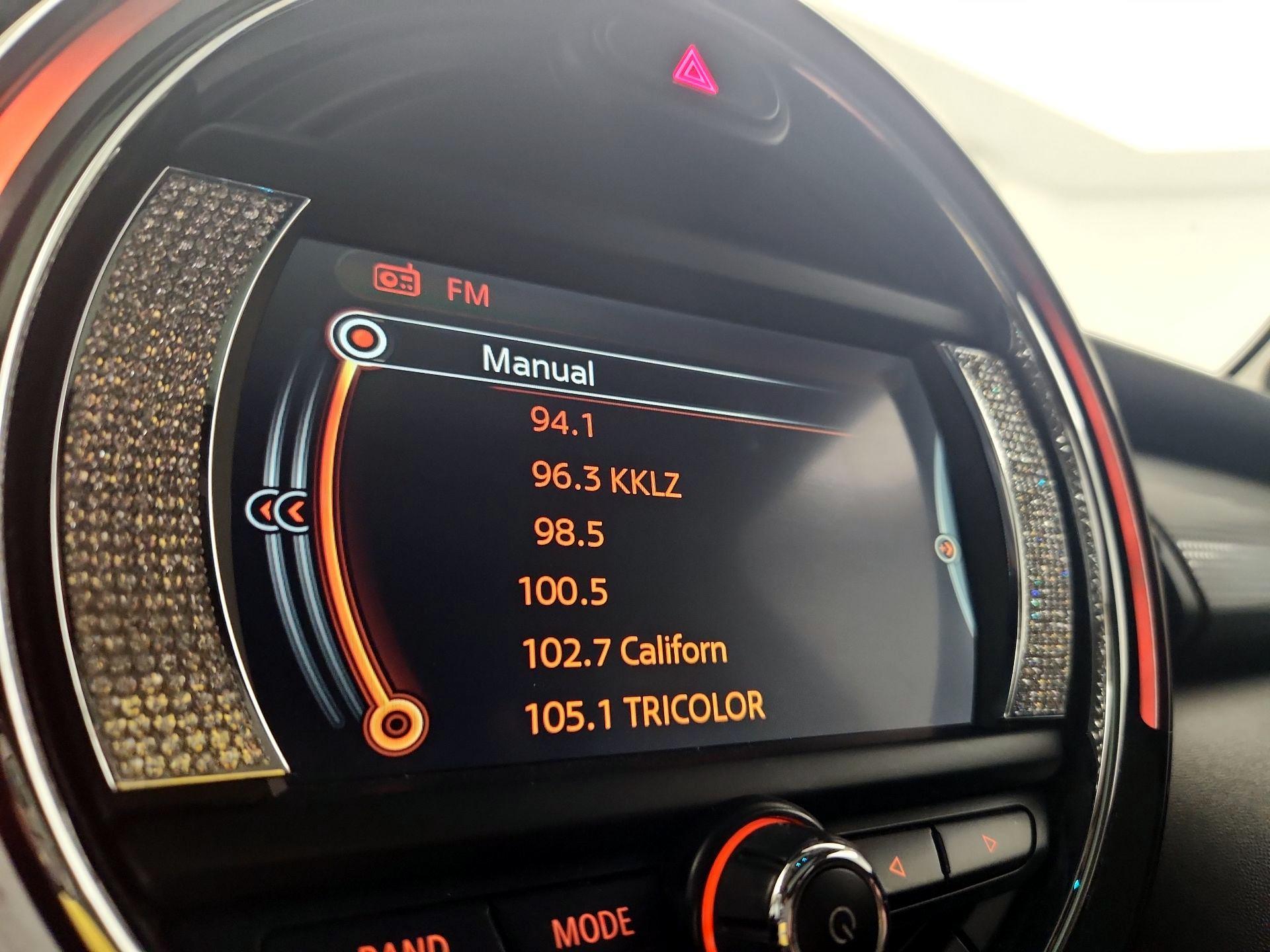 Thumbnail: 2018 MINI Cooper Hardtop - 15