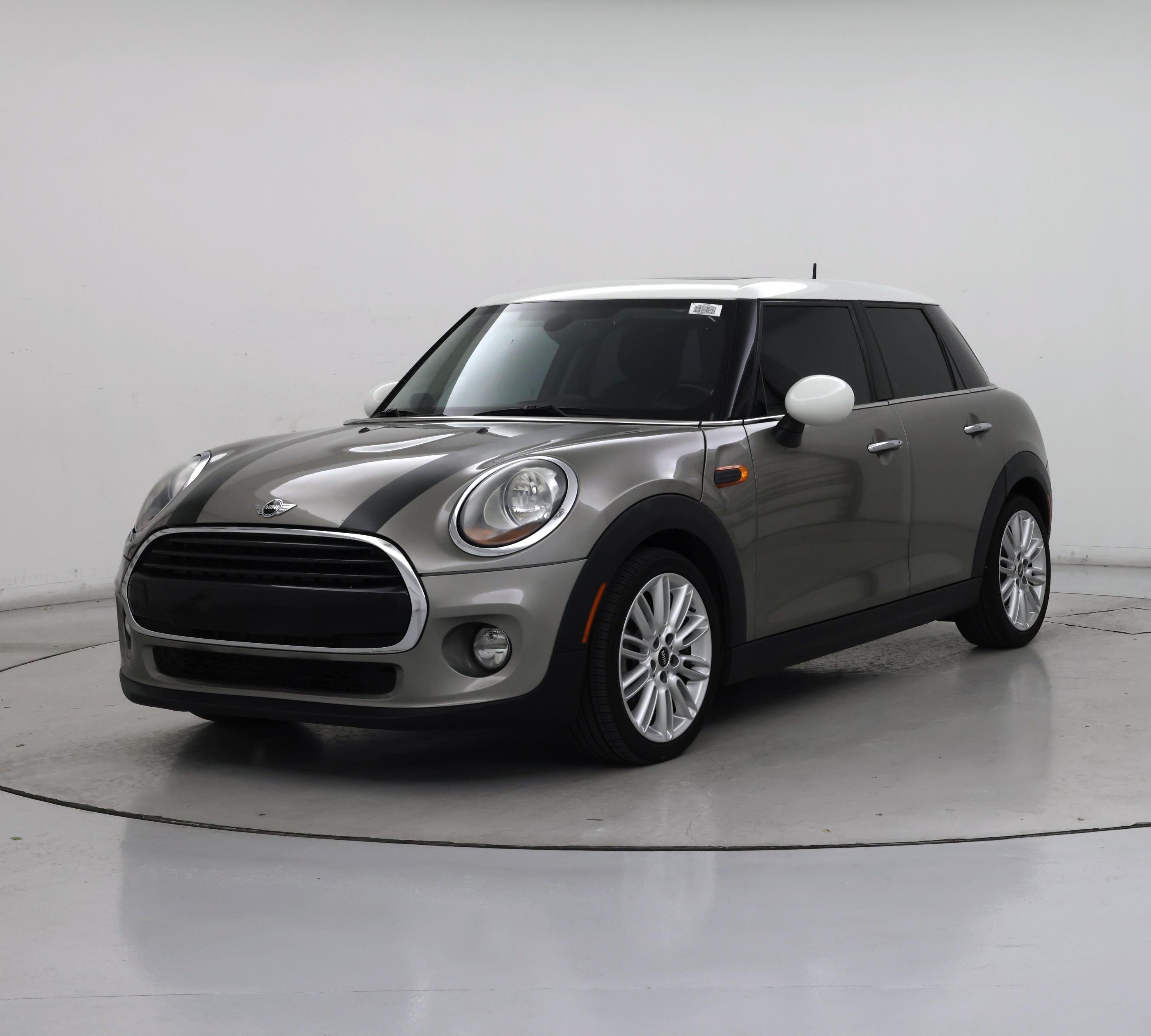 Thumbnail: 2018 MINI Cooper Hardtop - 4