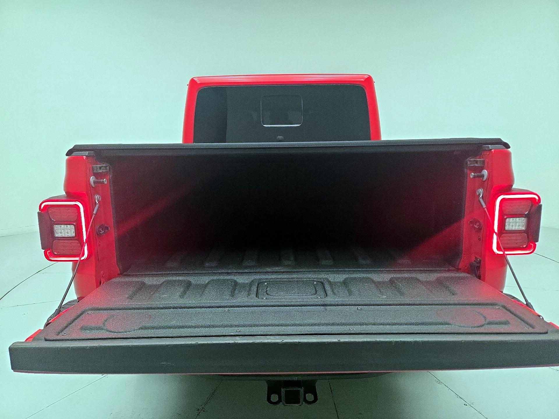 Thumbnail: 2020 Jeep Gladiator - 20