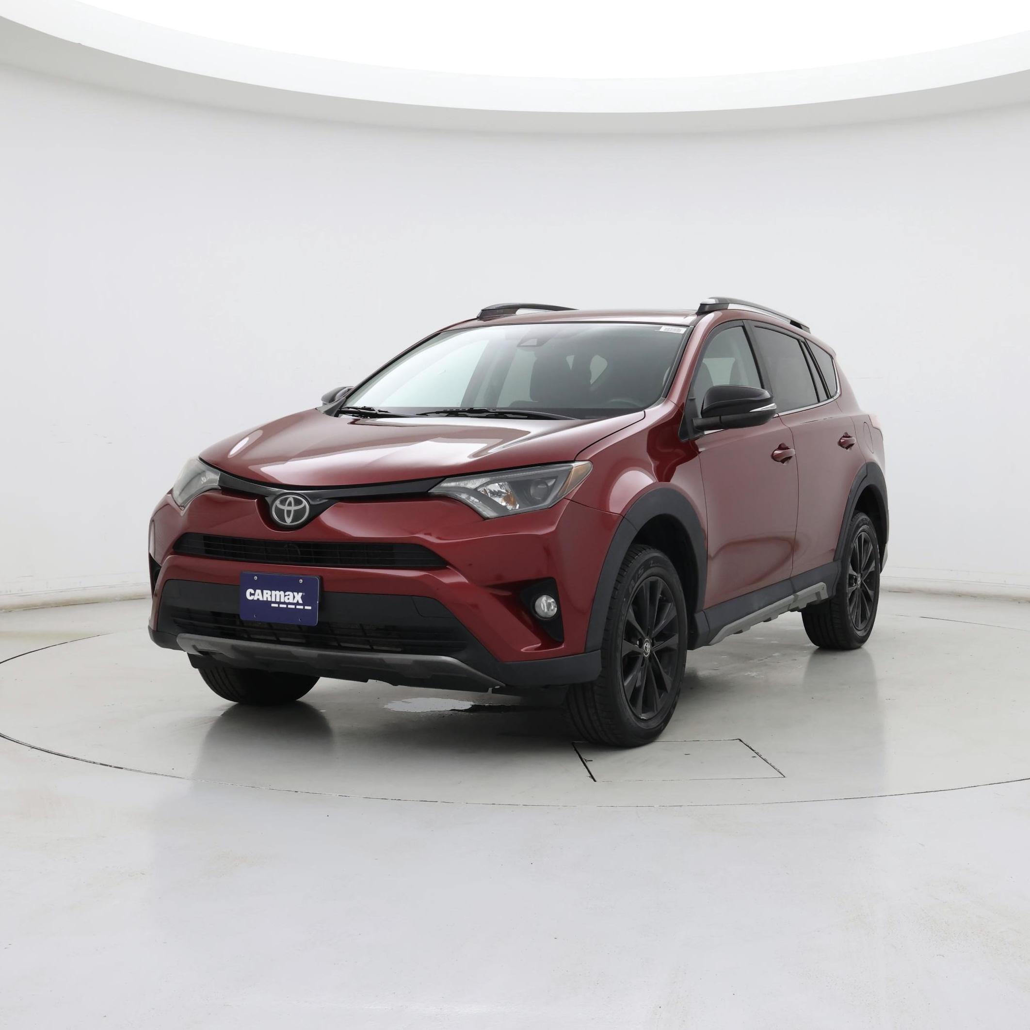 Thumbnail: 2018 Toyota RAV4 - 4