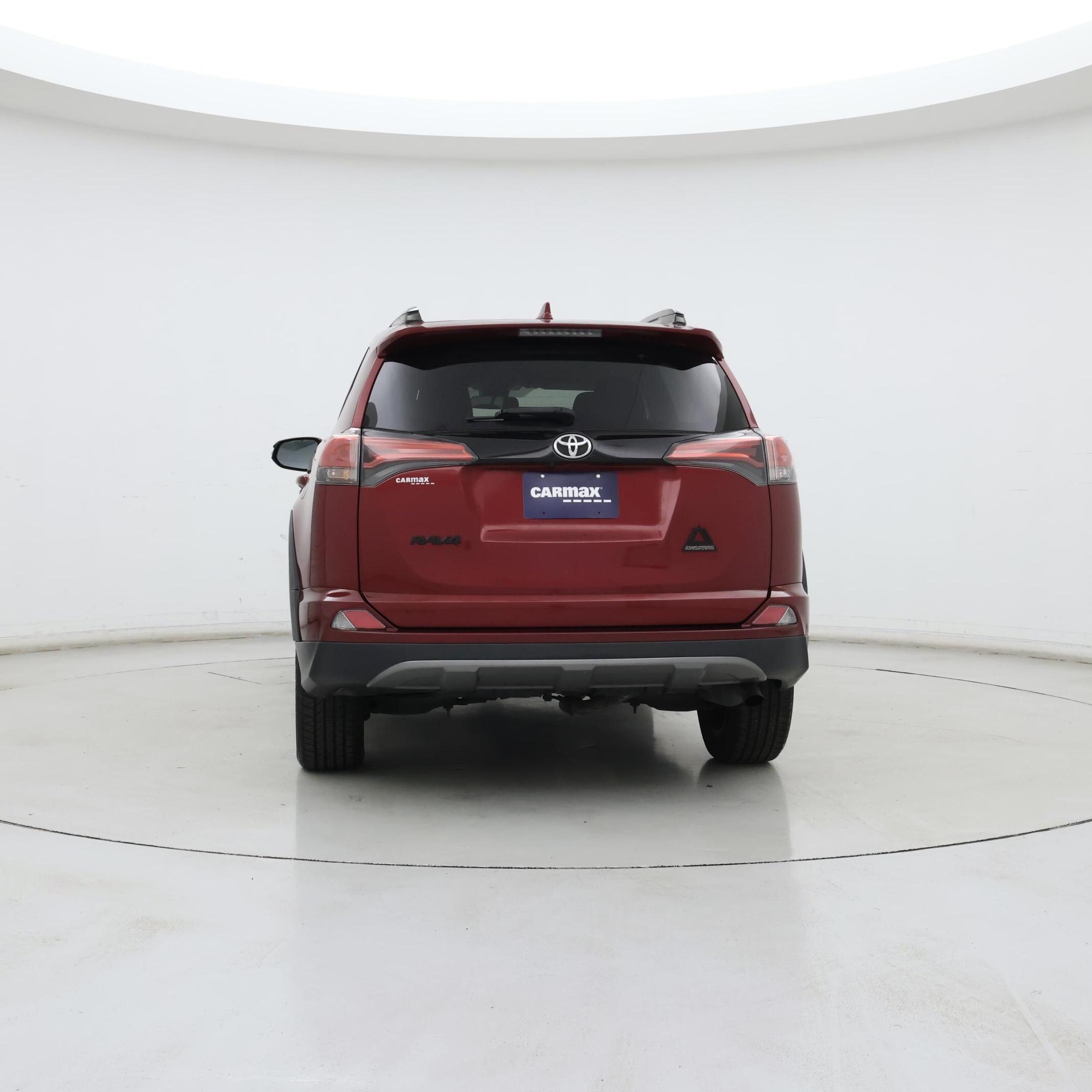 Thumbnail: 2018 Toyota RAV4 - 6