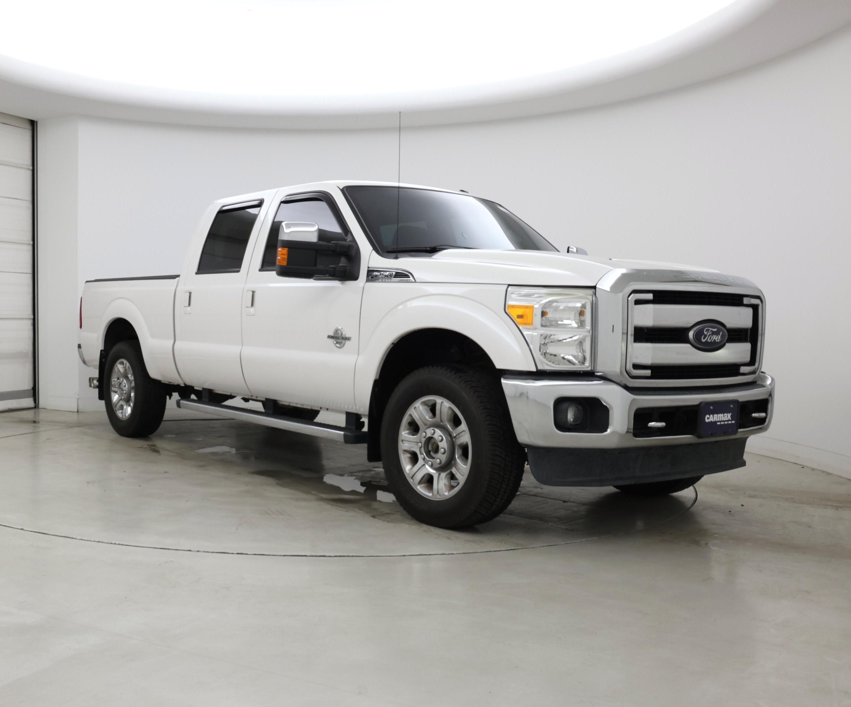 White 2016 Ford F-250 Super Duty Pickup Truck Four-Wheel Drive Automatic