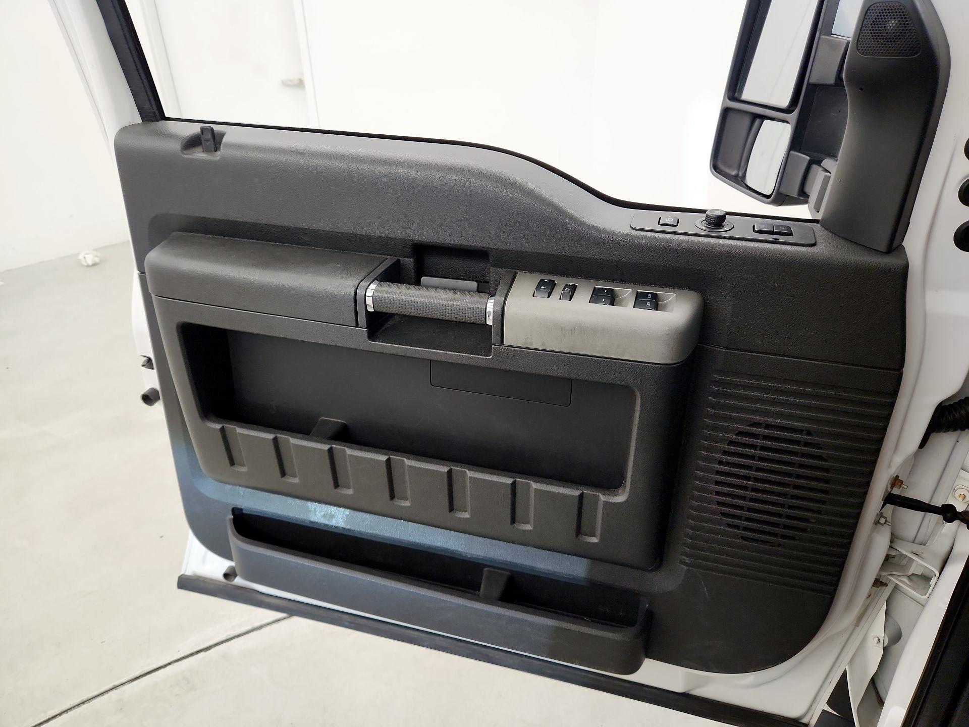 Thumbnail: 2016 Ford F-250 - 12