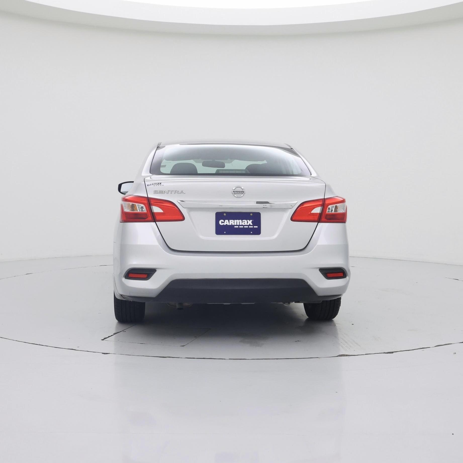 Thumbnail: 2017 Nissan Sentra - 6