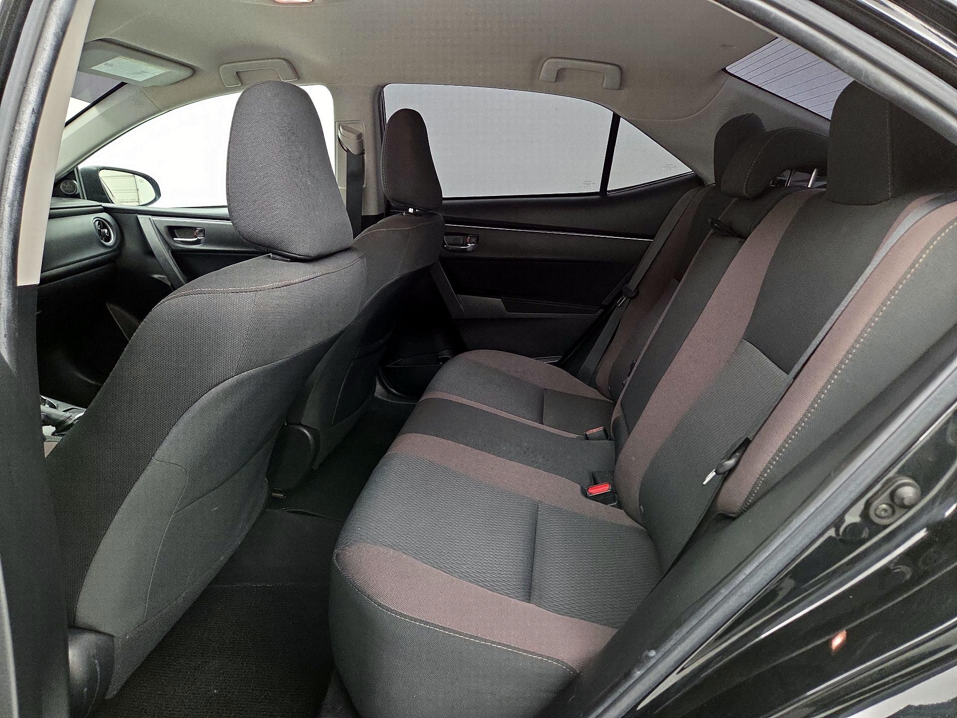 Thumbnail: 2018 Toyota Corolla - 19