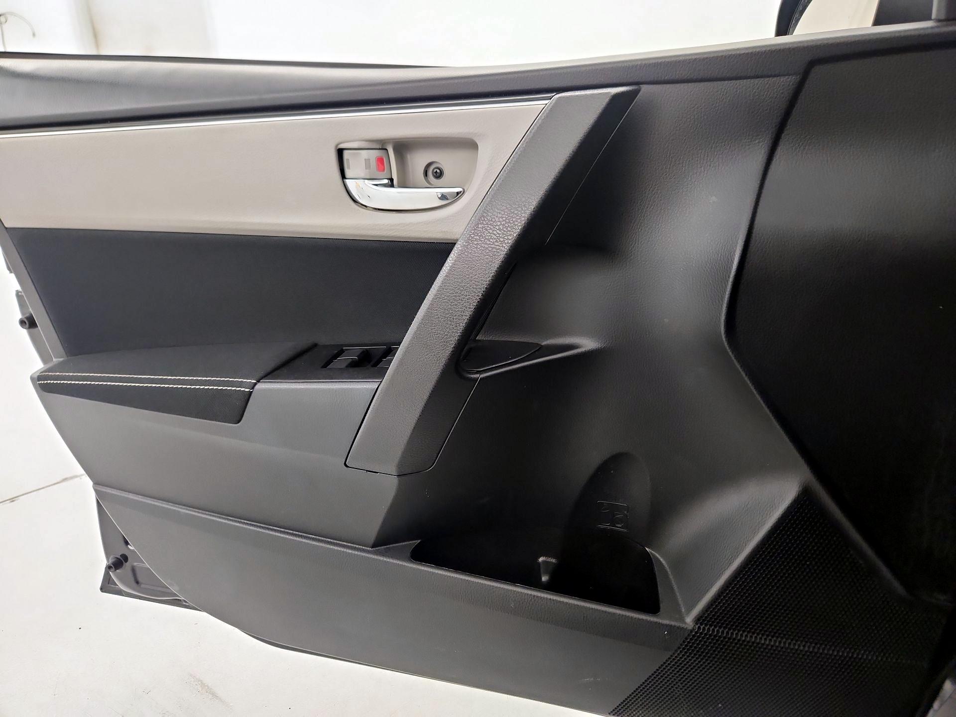 Thumbnail: 2019 Toyota Corolla - 12