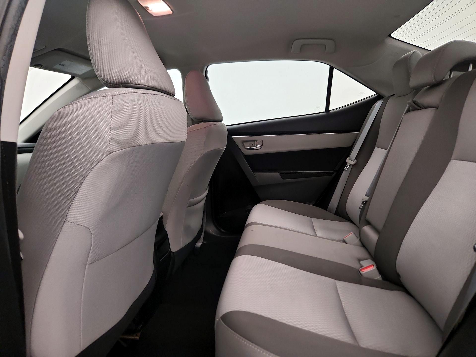Thumbnail: 2019 Toyota Corolla - 18
