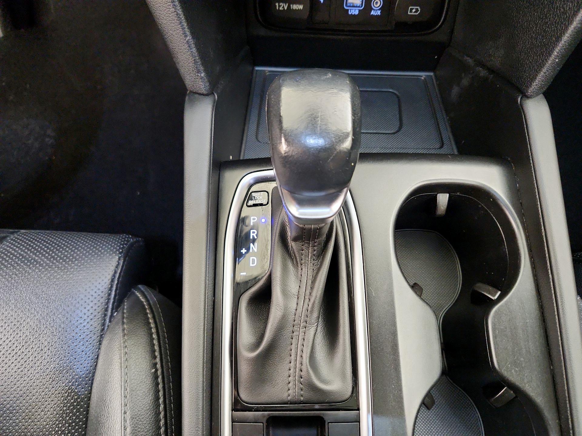 Thumbnail: 2020 Hyundai Santa Fe - 18