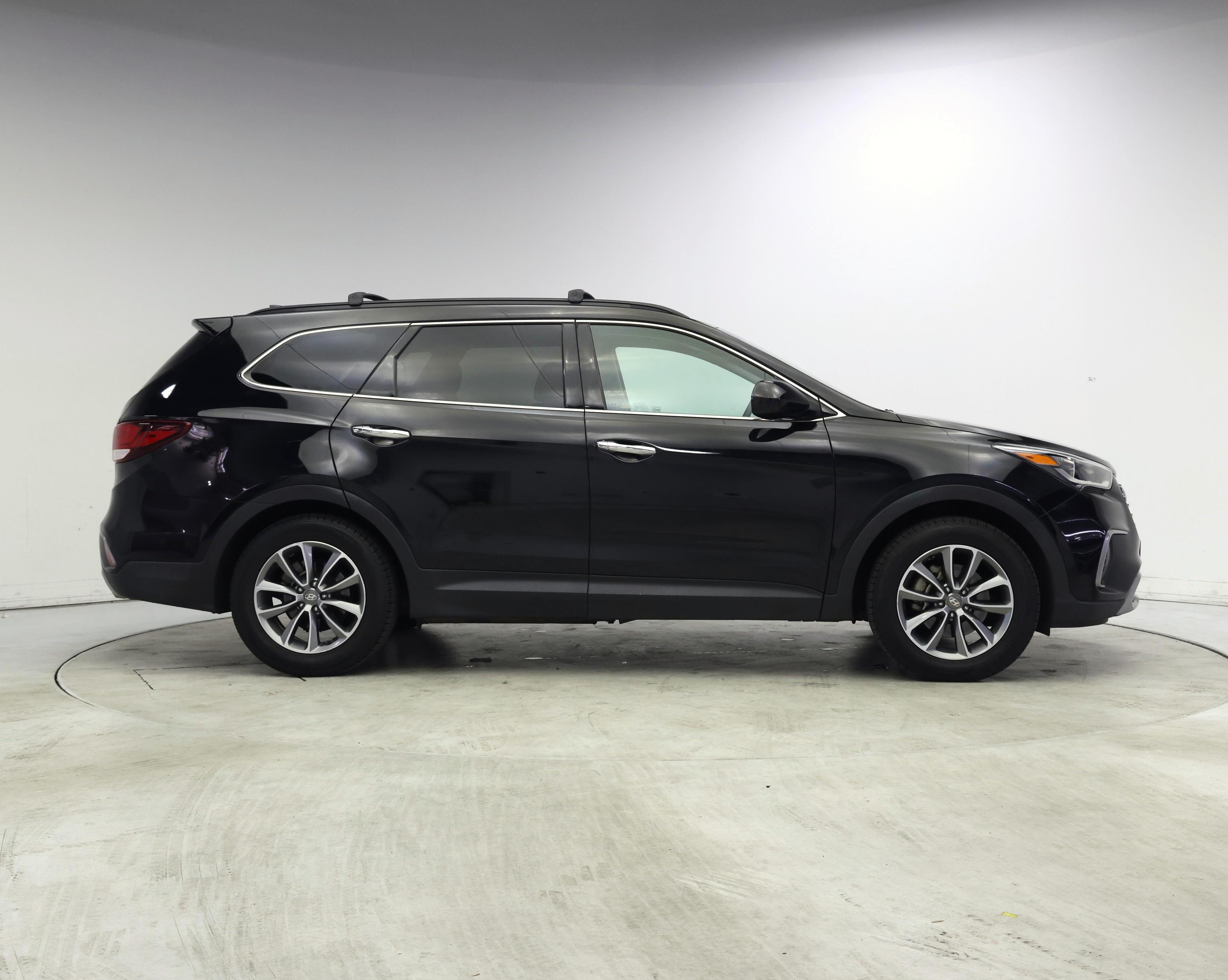 Thumbnail: 2018 Hyundai Santa Fe - 7