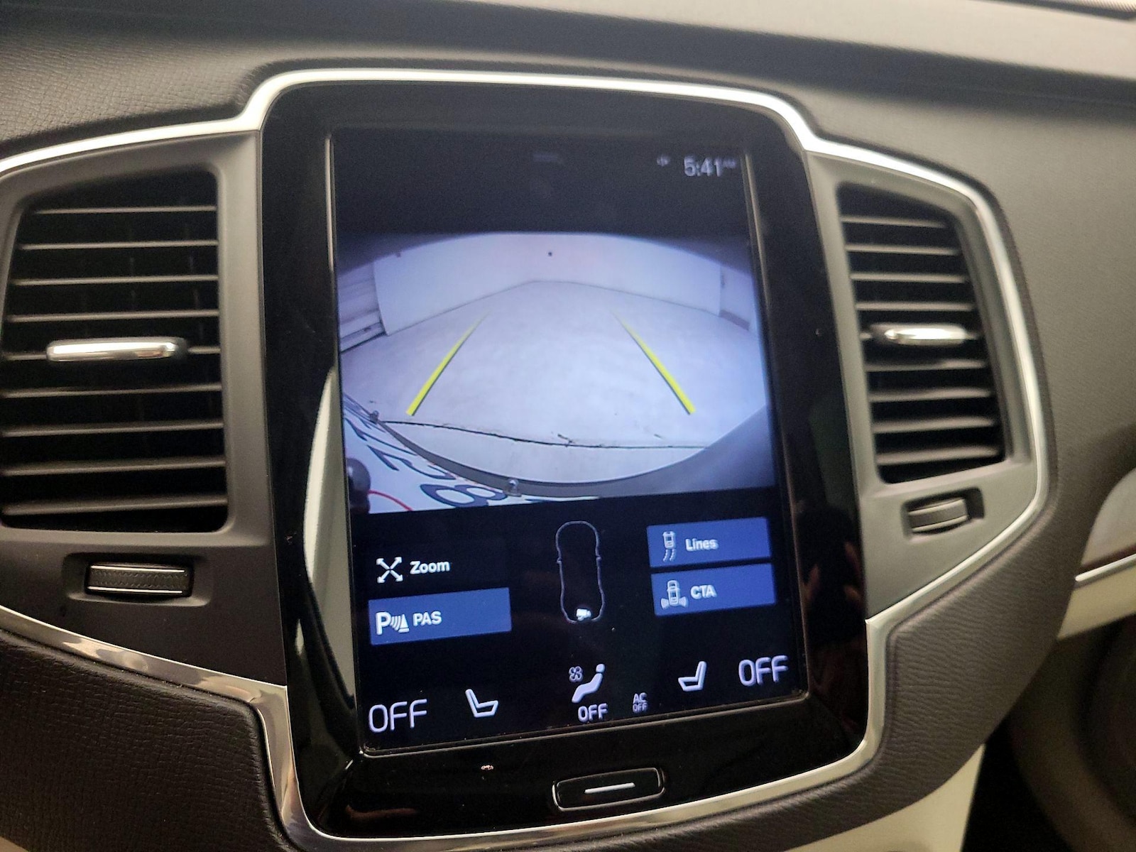 2019 Volvo XC90 Momentum - Photo 16