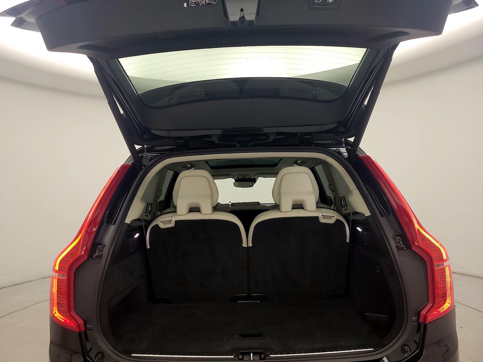 2019 Volvo XC90 Momentum - Photo 23