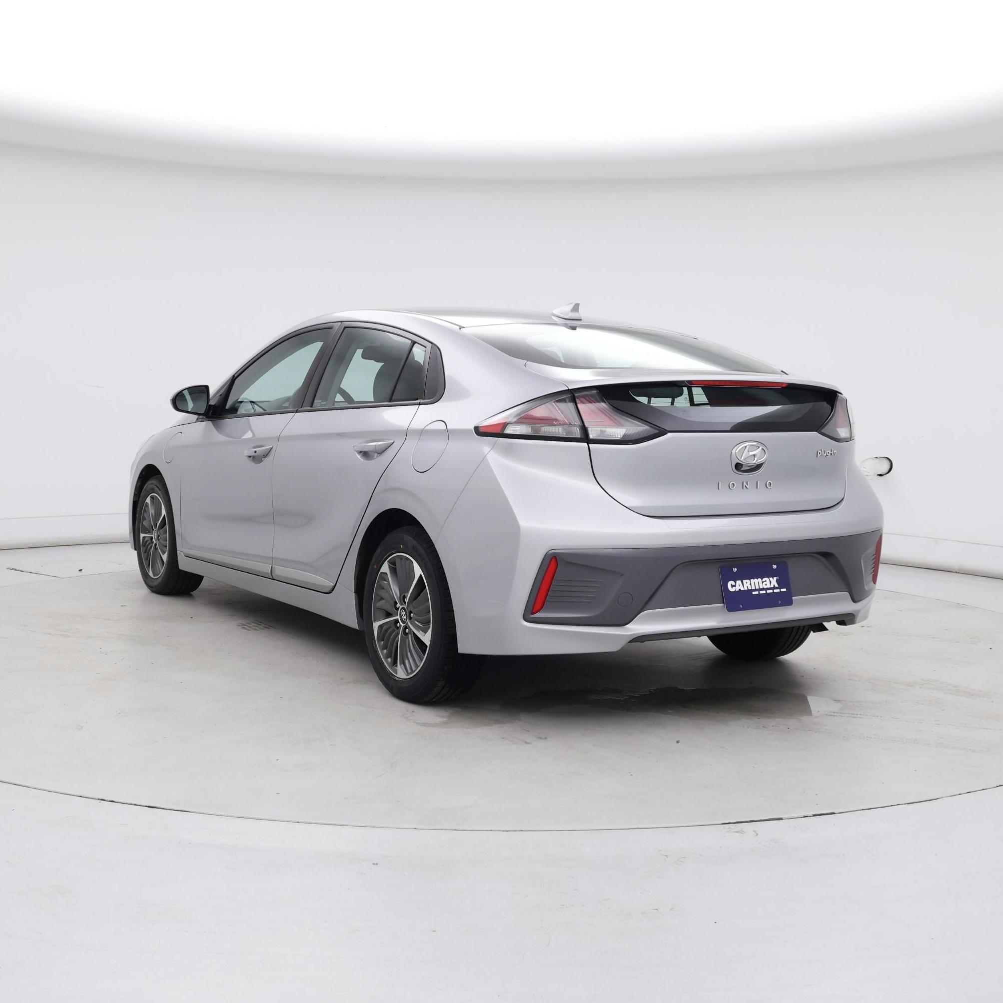 Thumbnail: 2022 Hyundai Ioniq - 2
