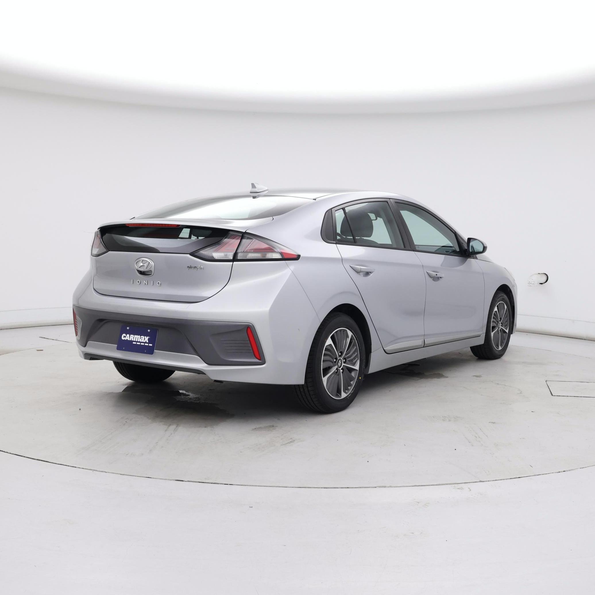Thumbnail: 2022 Hyundai Ioniq - 8