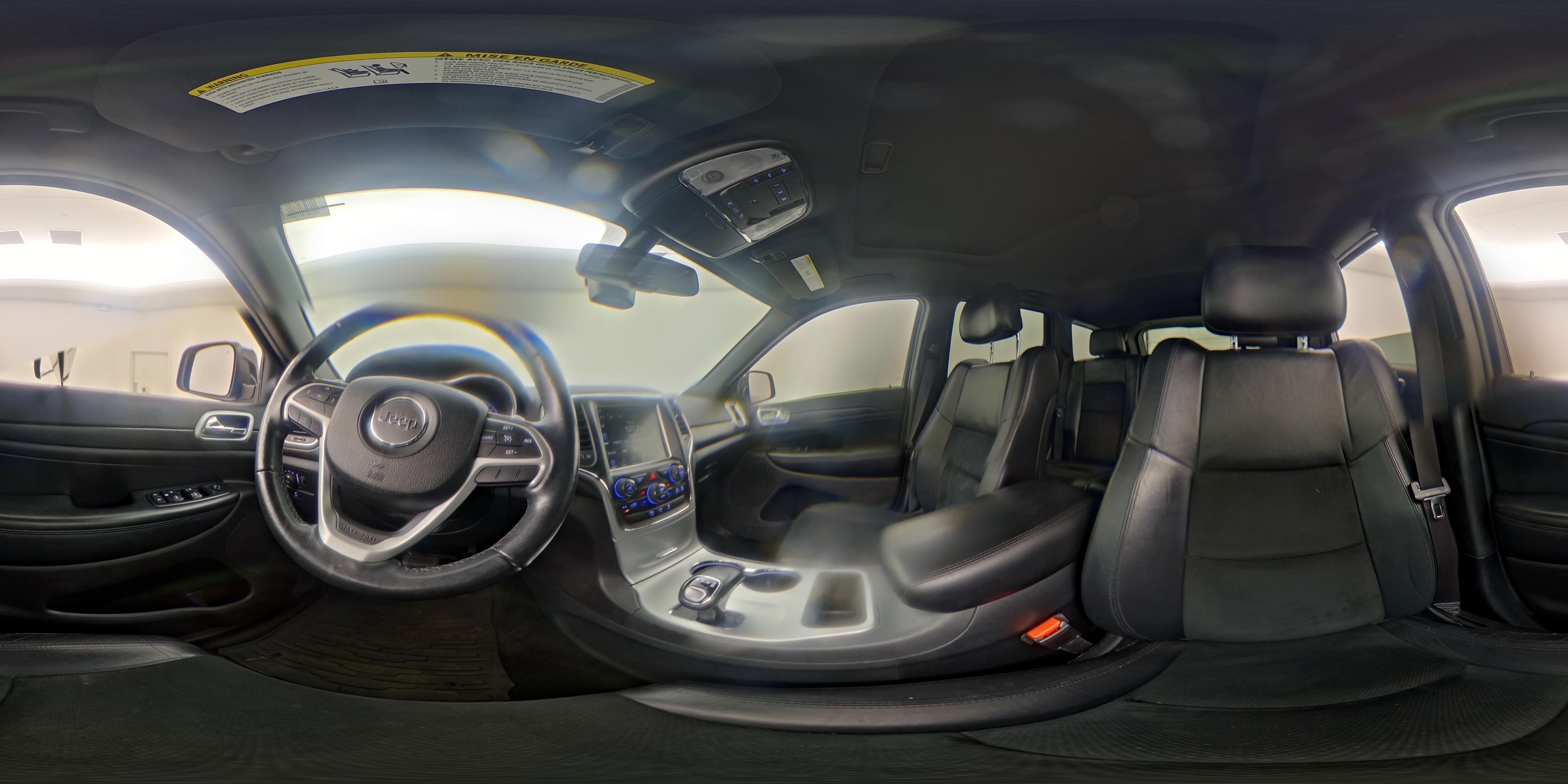 2015 Jeep Grand Cherokee Altitude - Photo 24