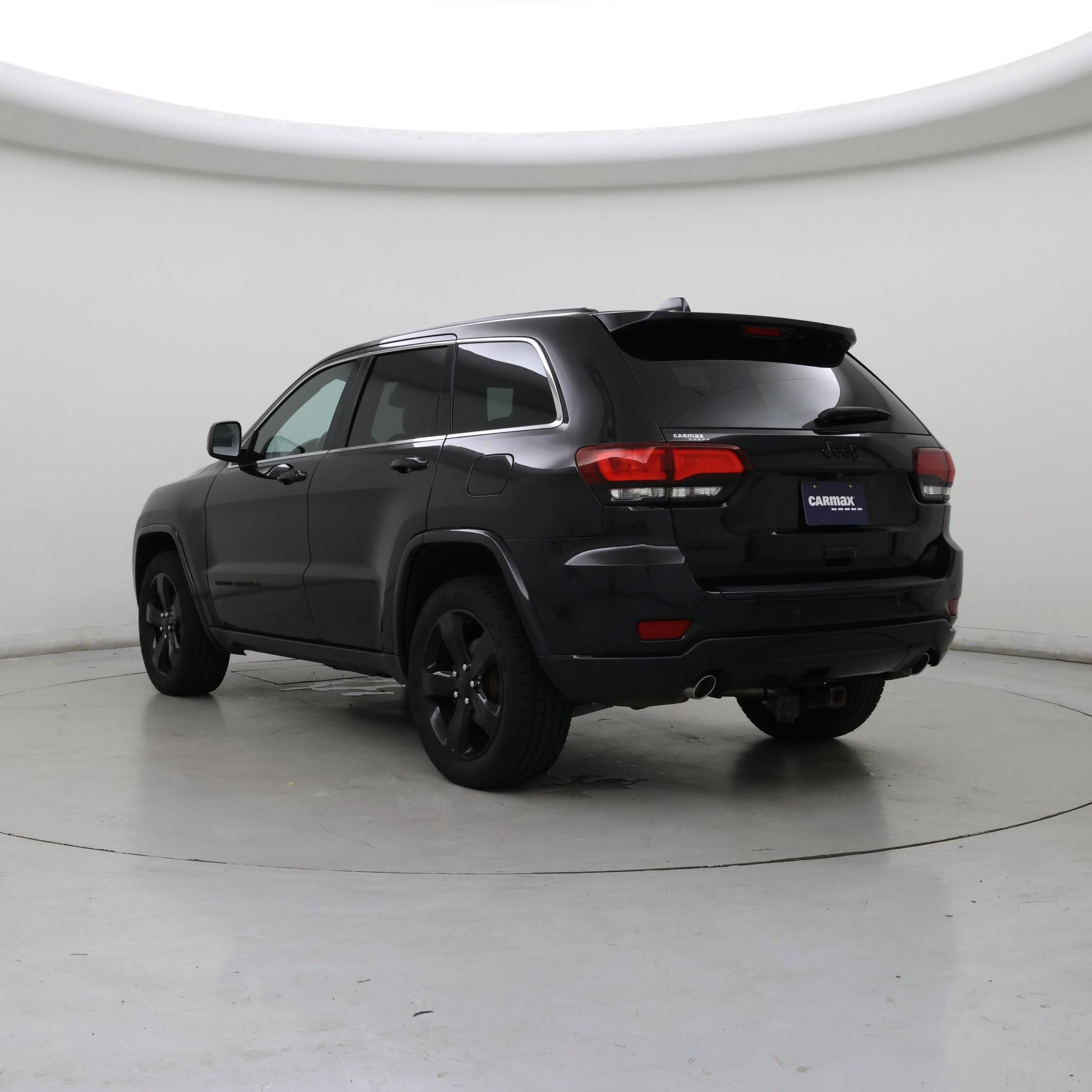 Thumbnail: 2015 Jeep Grand Cherokee - 2