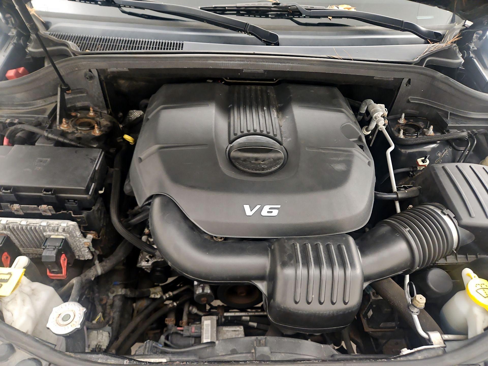 Thumbnail: 2015 Jeep Grand Cherokee - 19