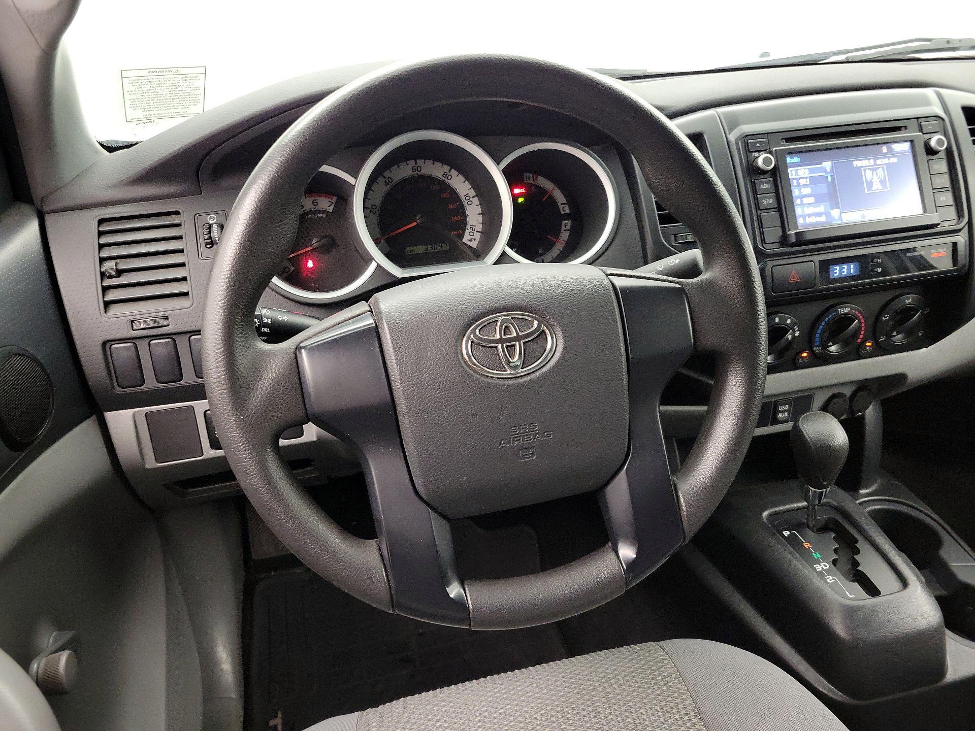 Thumbnail: 2014 Toyota Tacoma - 10
