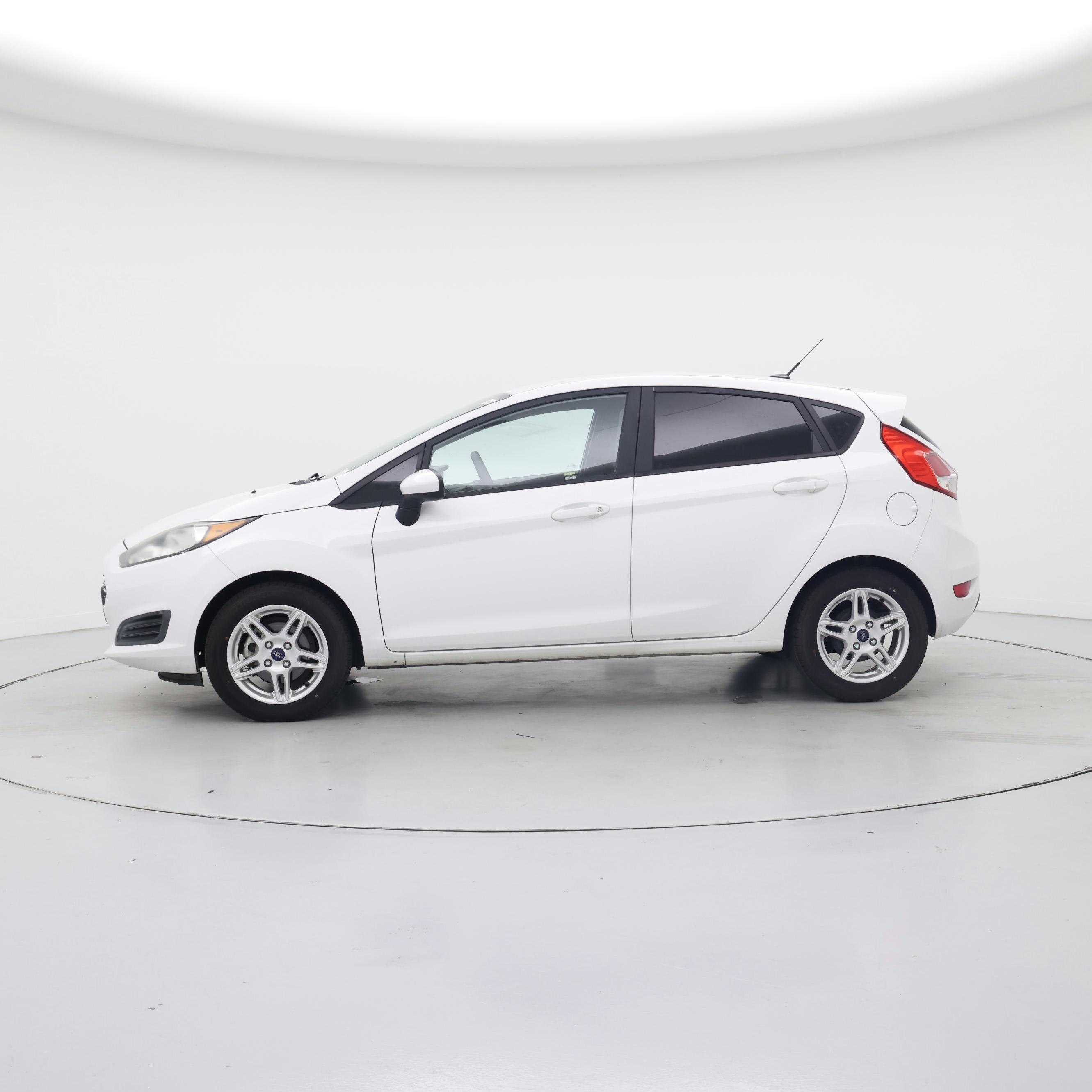 Thumbnail: 2018 Ford Fiesta - 3
