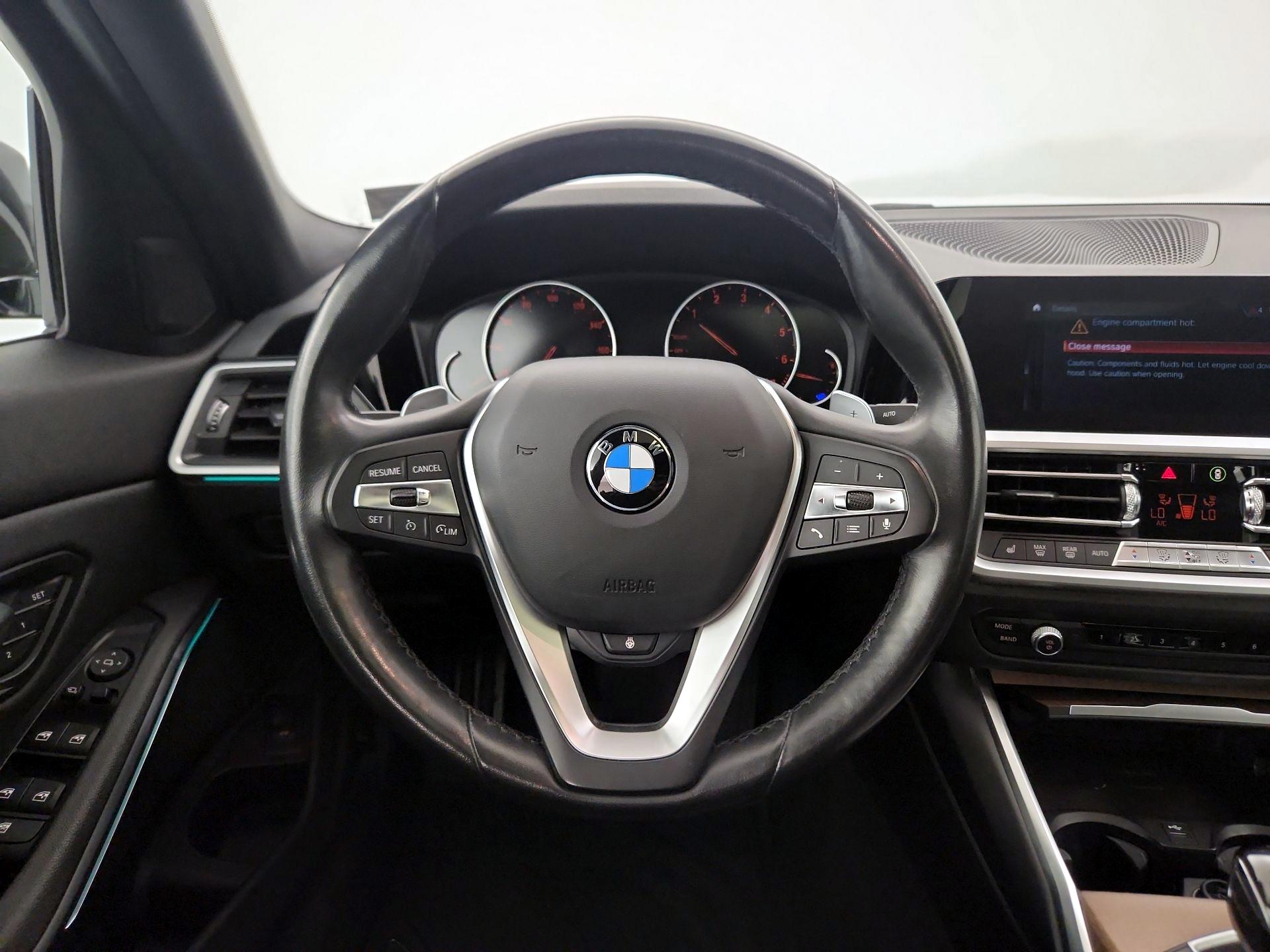 Thumbnail: 2020 BMW 3 Series - 10