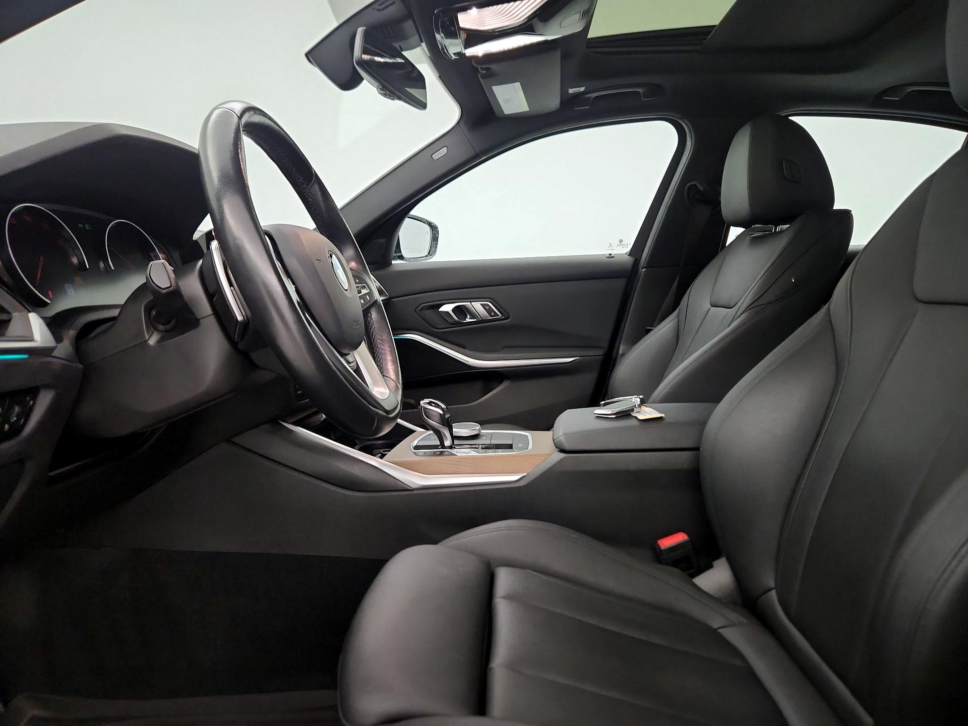Thumbnail: 2020 BMW 3 Series - 11
