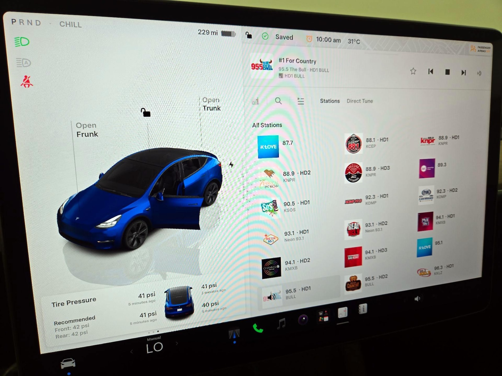 2025 Tesla Model Y Long Range - Photo 16