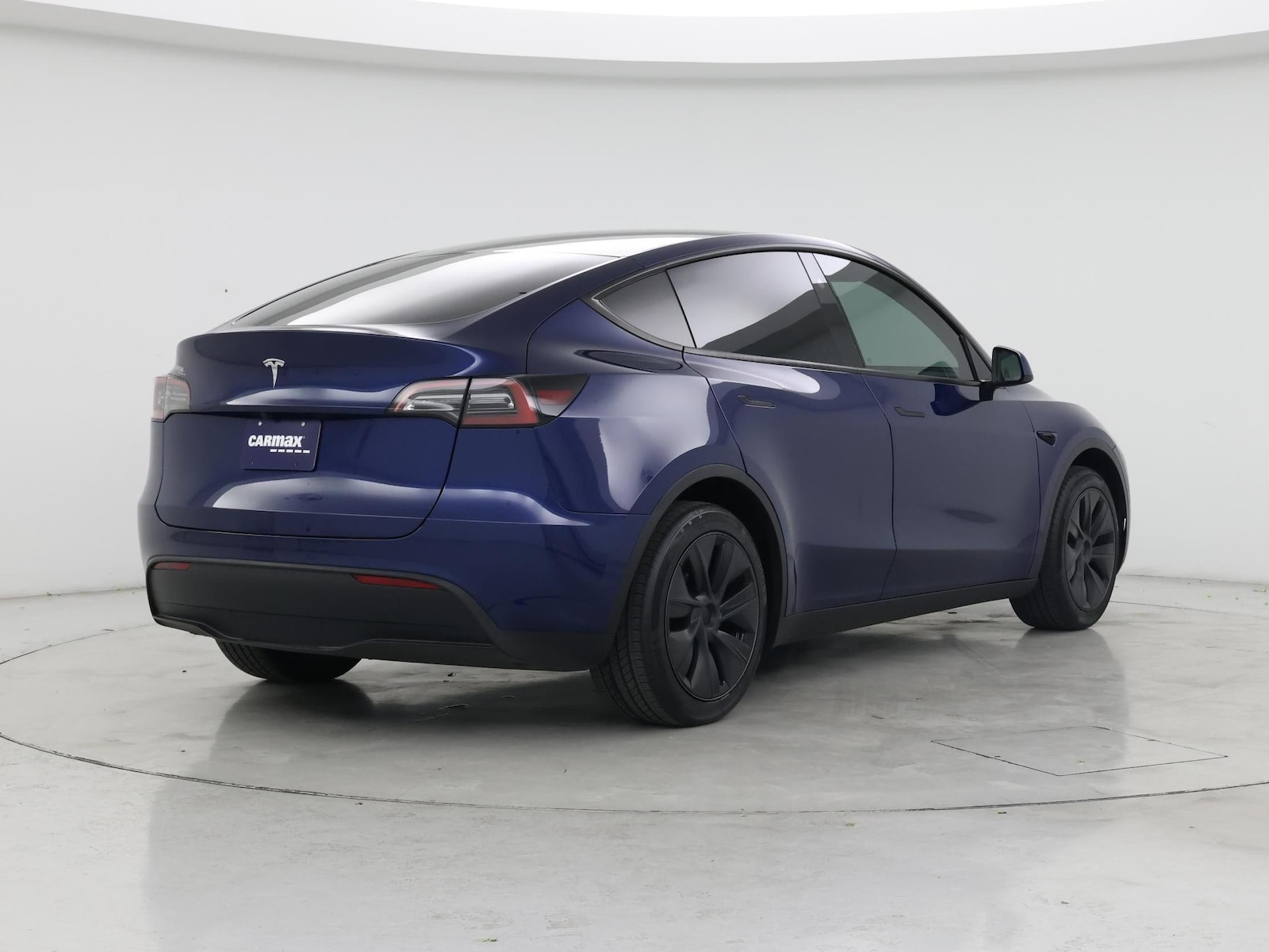 2025 Tesla Model Y Long Range - Photo 9