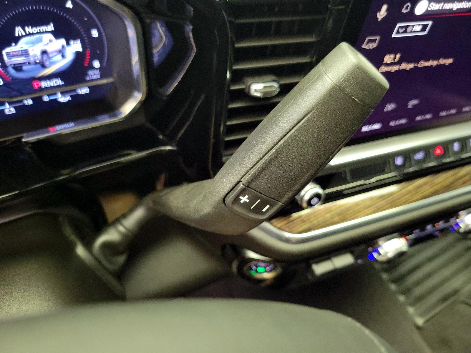 2025 GMC Sierra 2500HD SLE - Photo 19
