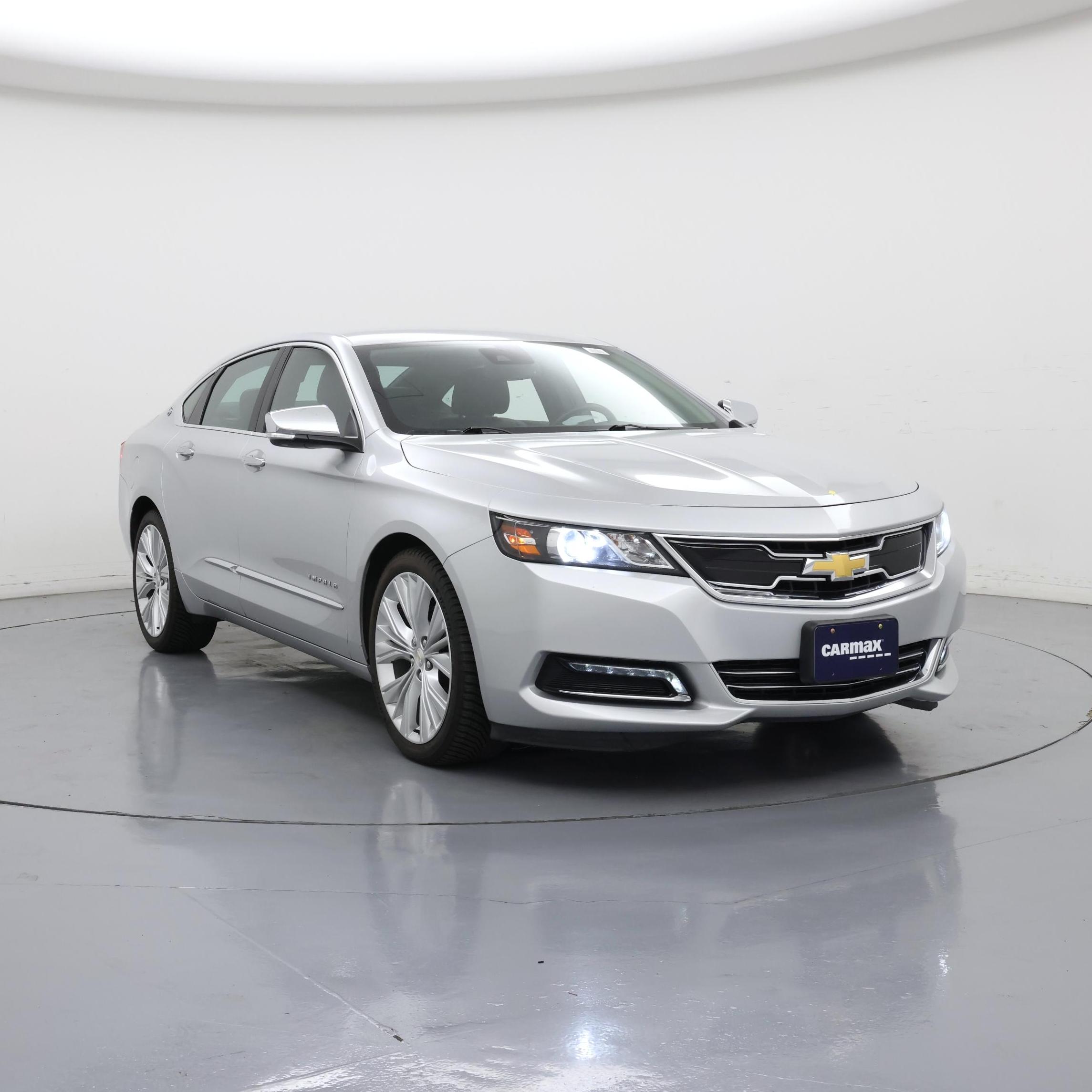 Silver 2017 Chevrolet Impala Sedan Front-Wheel Drive Automatic