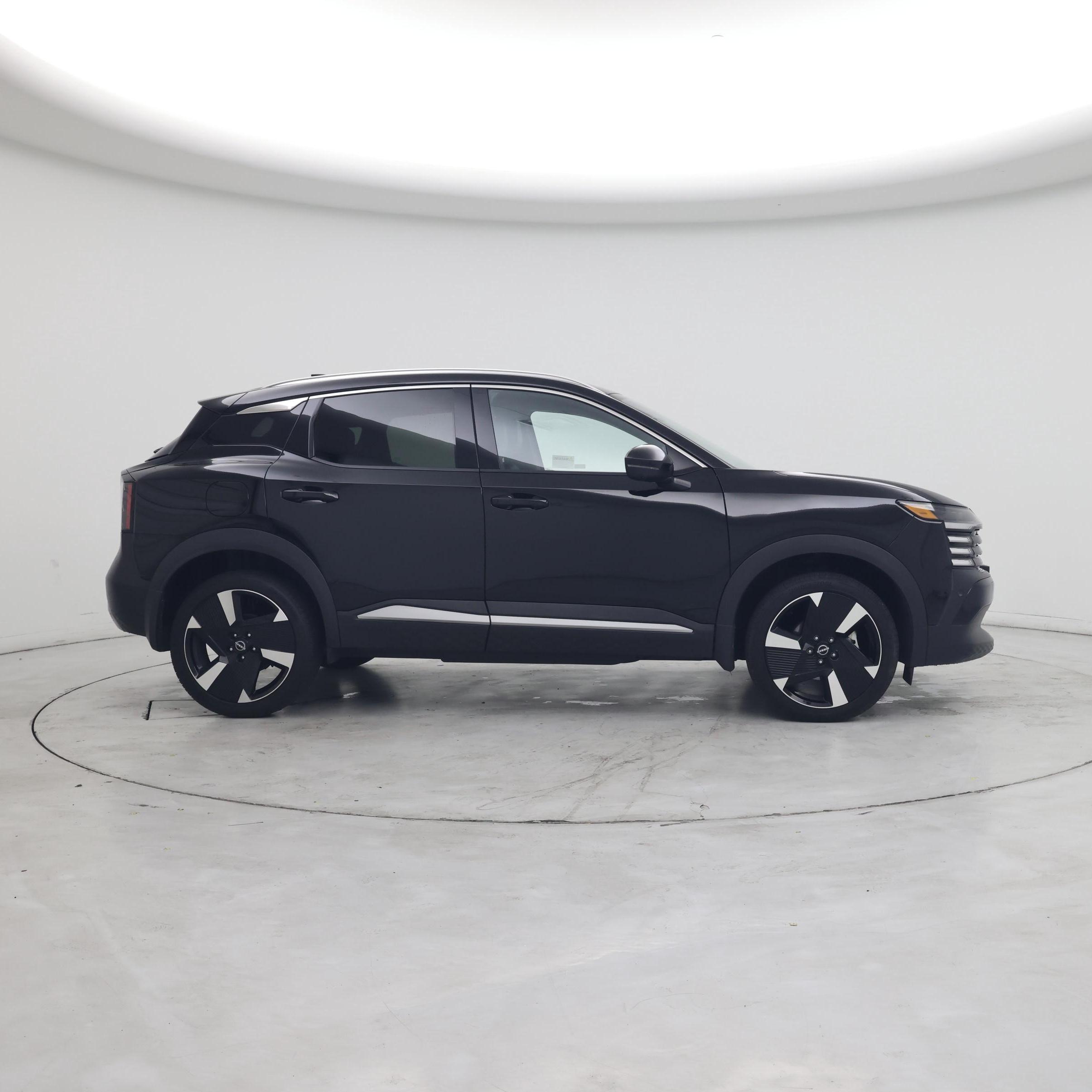 Thumbnail: 2025 Nissan Kicks - 7