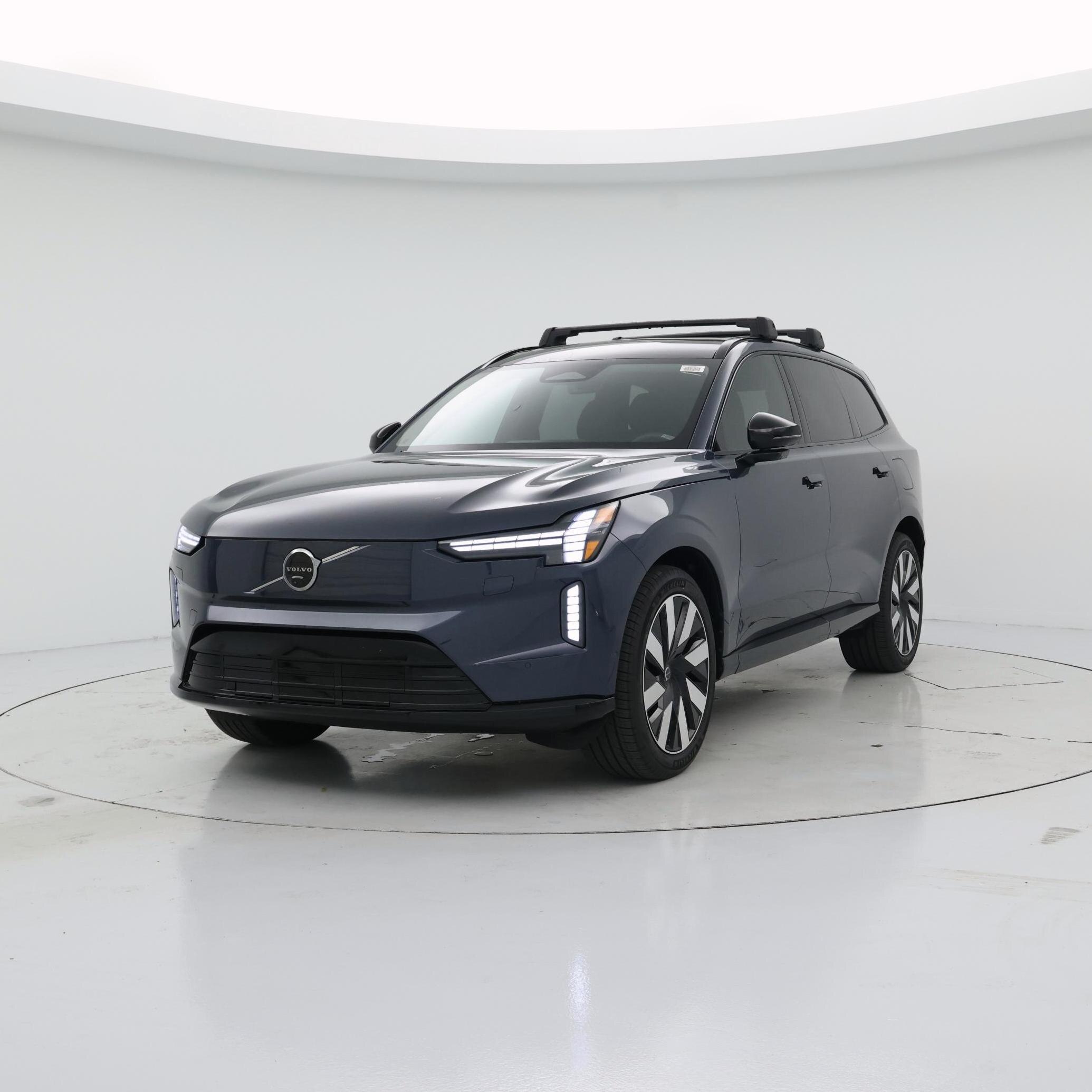 Thumbnail: 2026 Volvo EX90 - 4