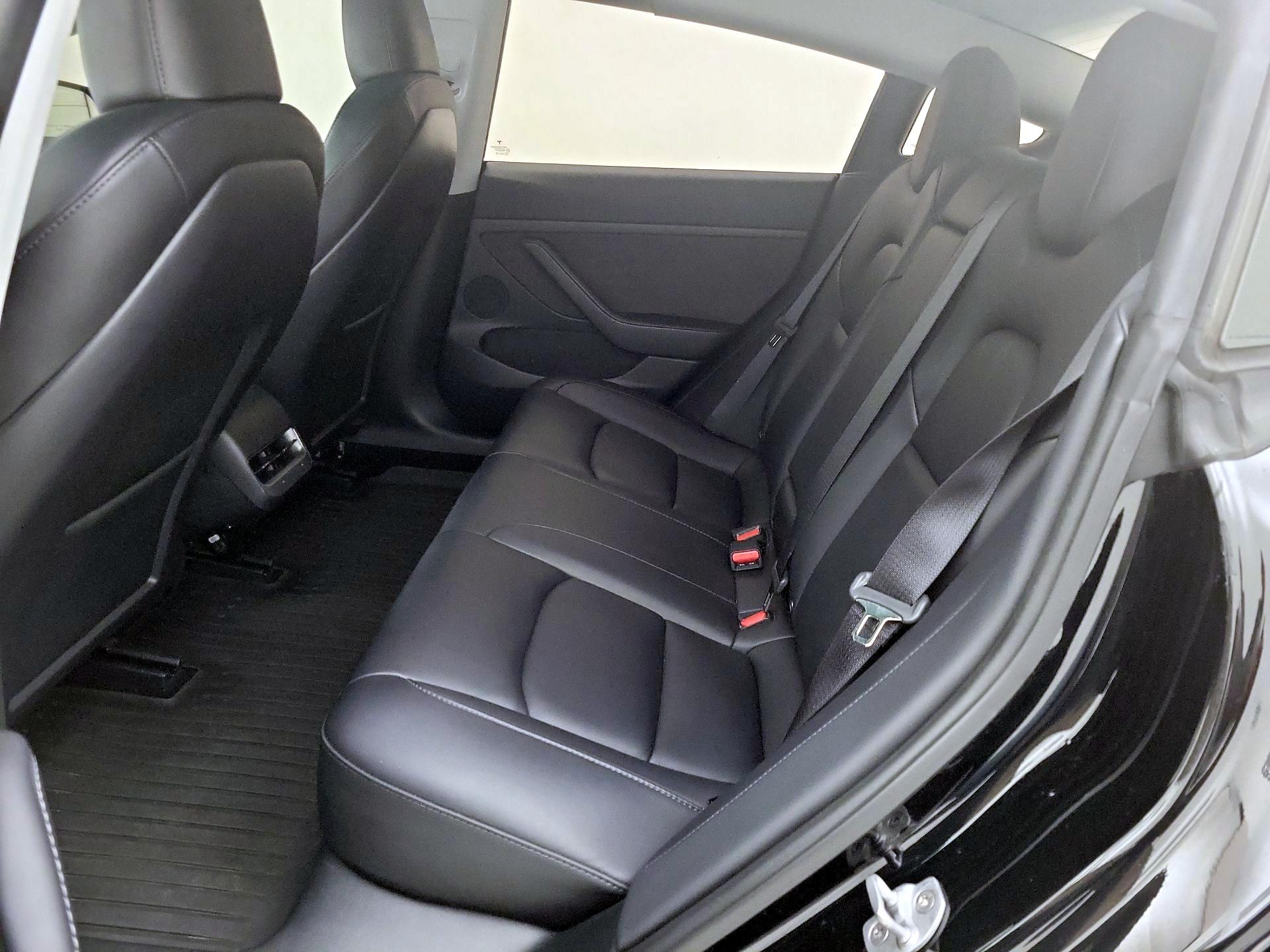 Thumbnail: 2023 Tesla Model 3 - 20