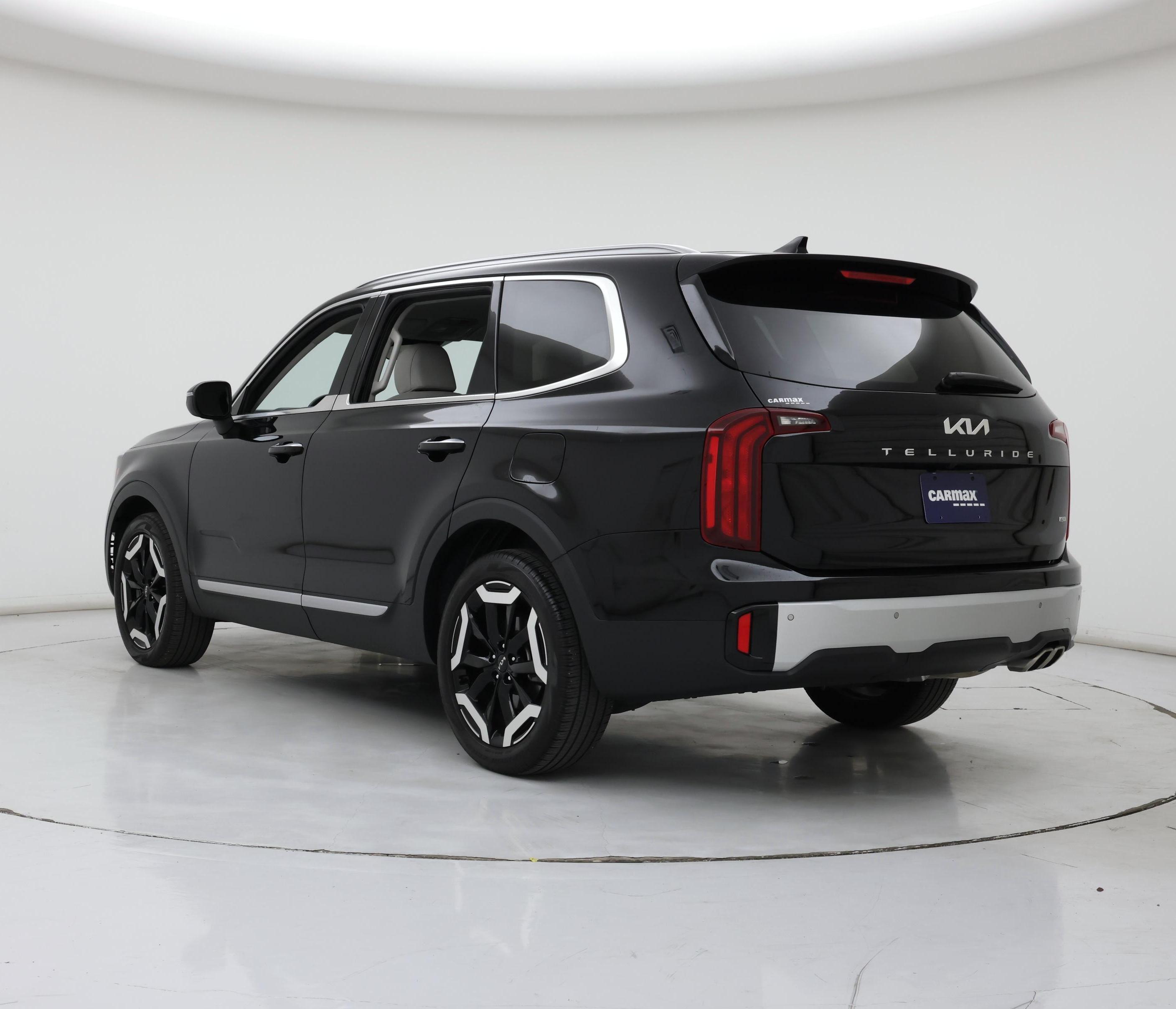 Thumbnail: 2023 Kia Telluride - 2