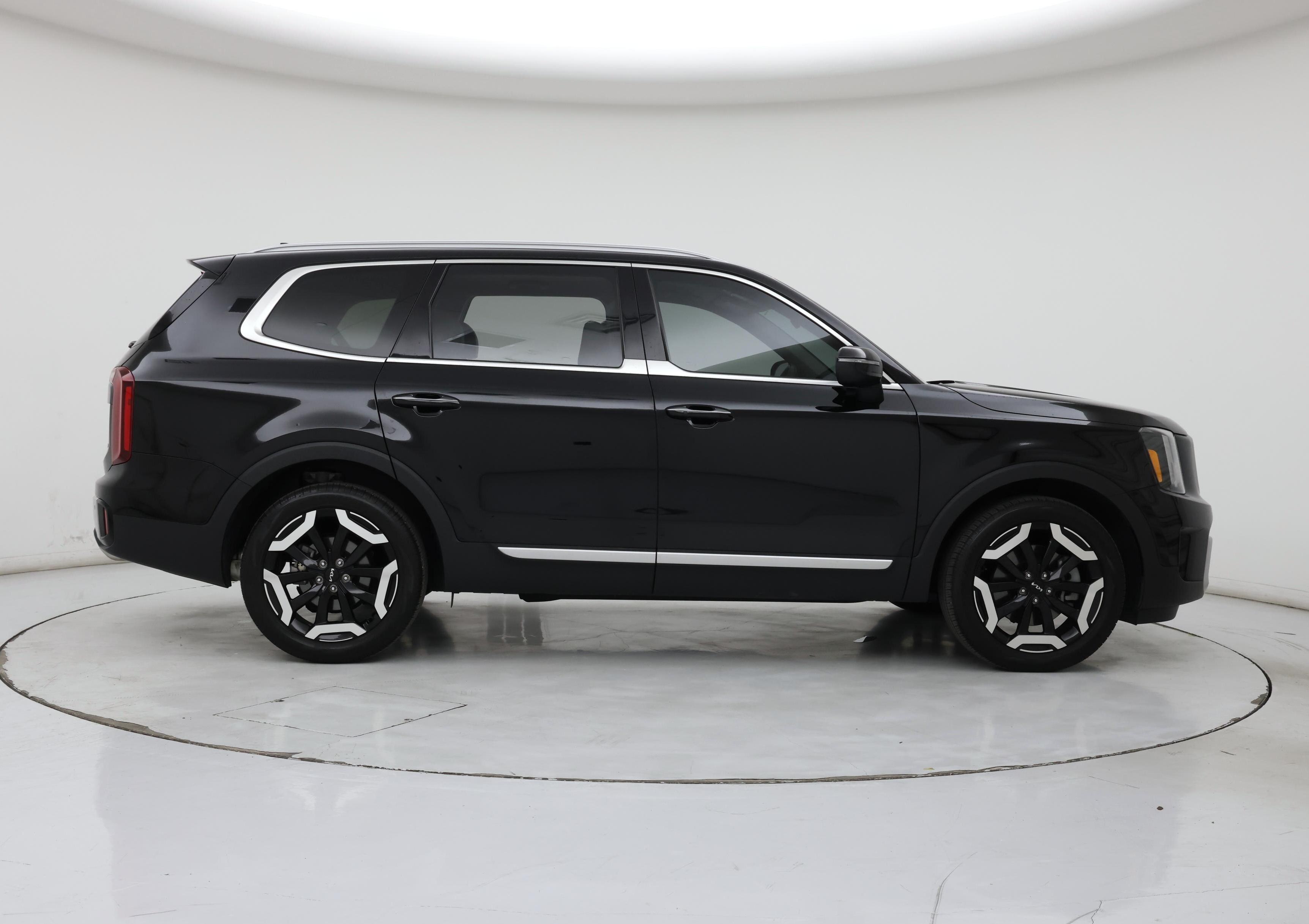 Thumbnail: 2023 Kia Telluride - 7