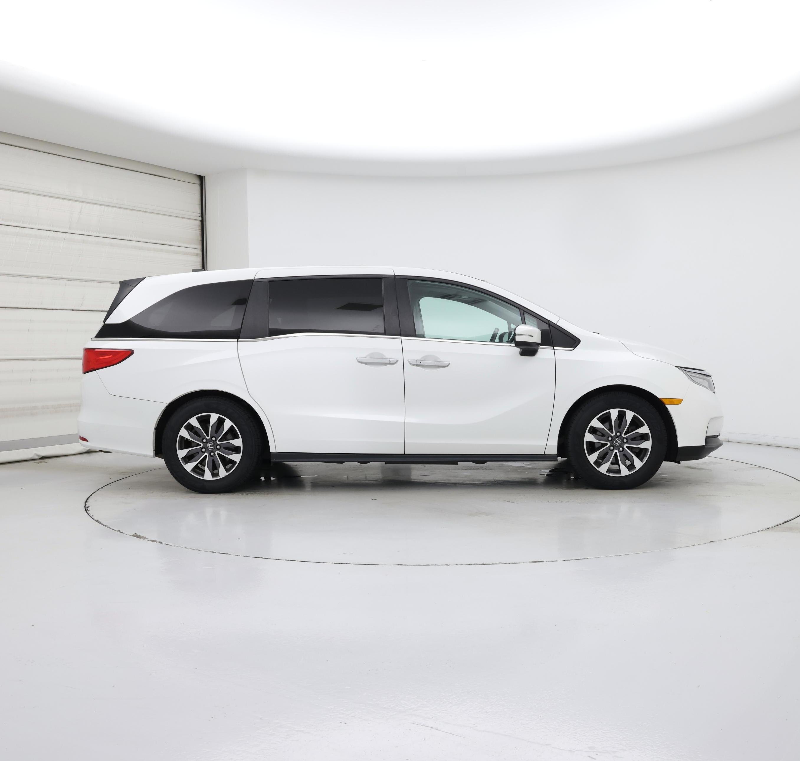 Thumbnail: 2022 Honda Odyssey - 7