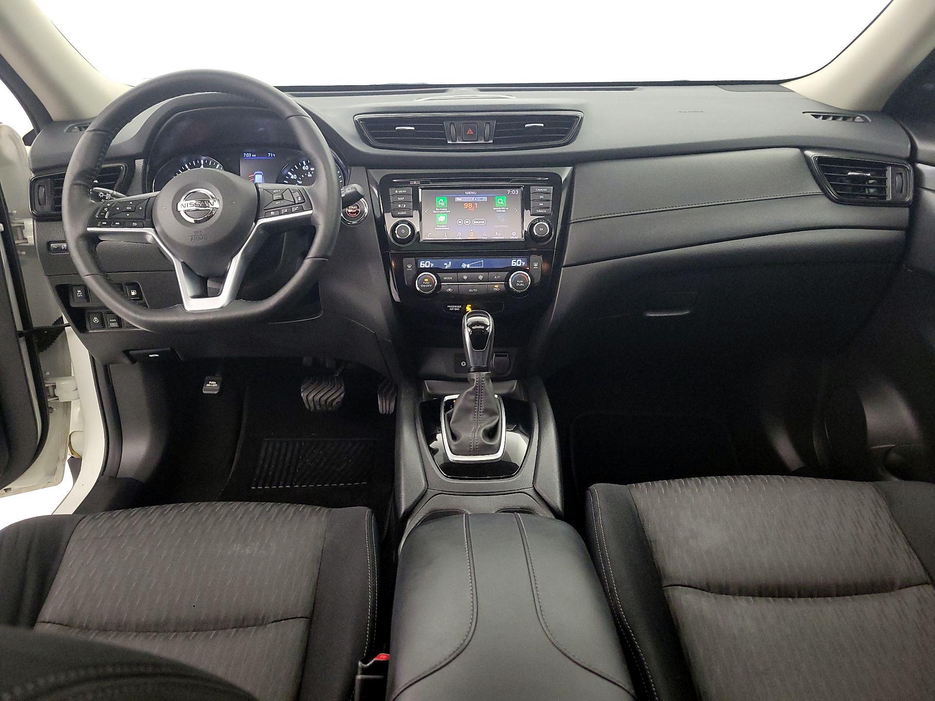 Thumbnail: 2018 Nissan Rogue - 9