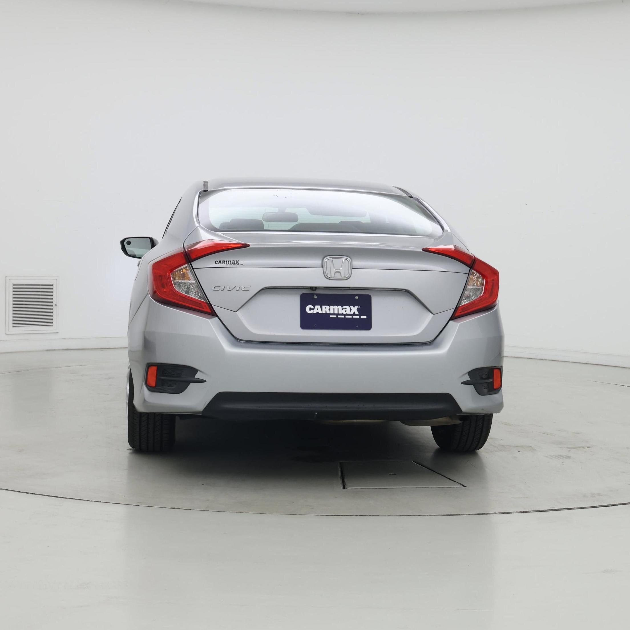 Thumbnail: 2017 Honda Civic - 6
