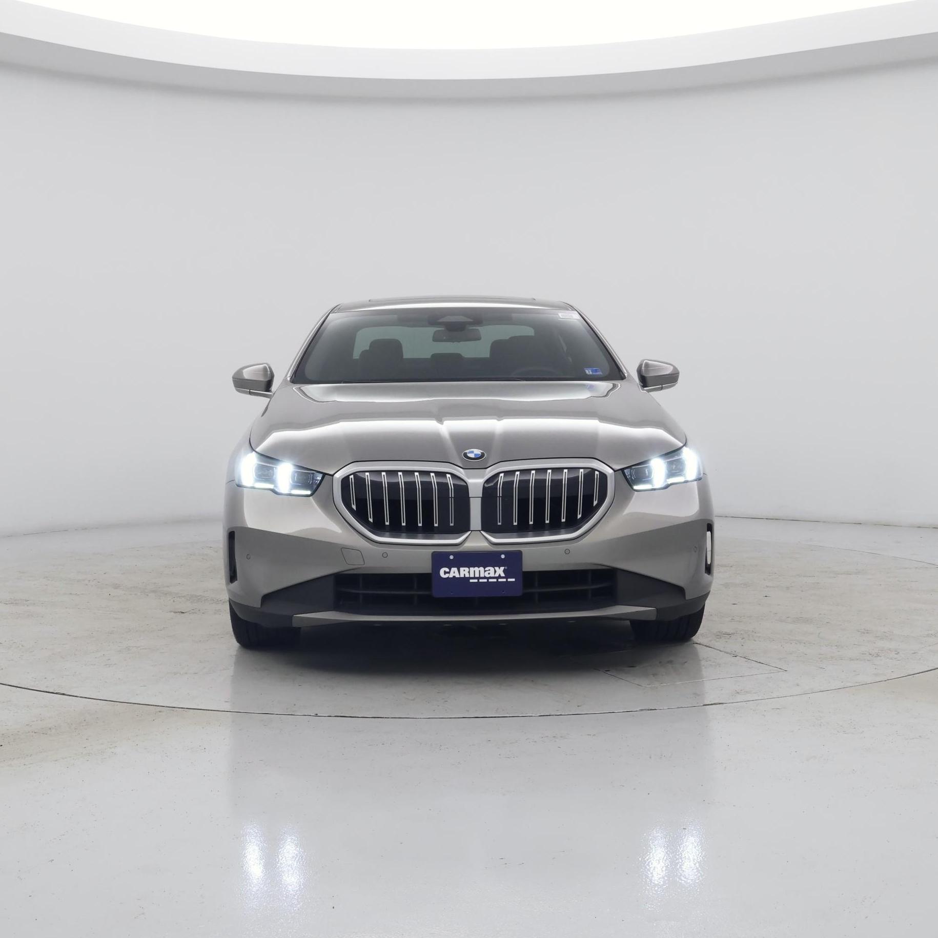 Thumbnail: 2024 BMW 5 Series - 5