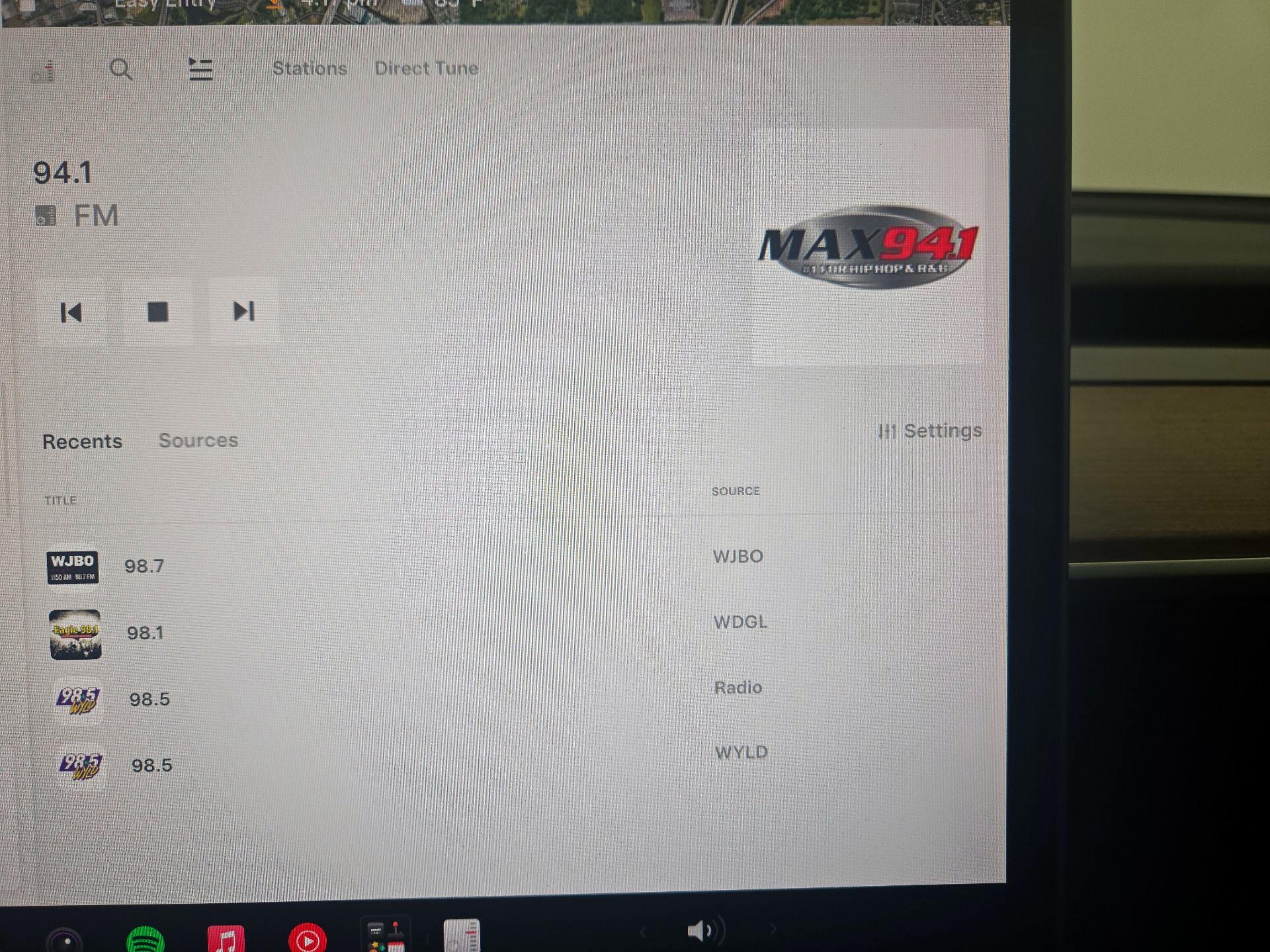 Thumbnail: 2023 Tesla Model 3 - 15