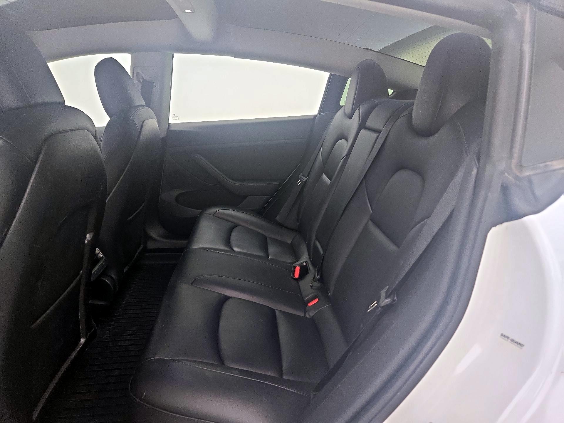 Thumbnail: 2023 Tesla Model 3 - 20