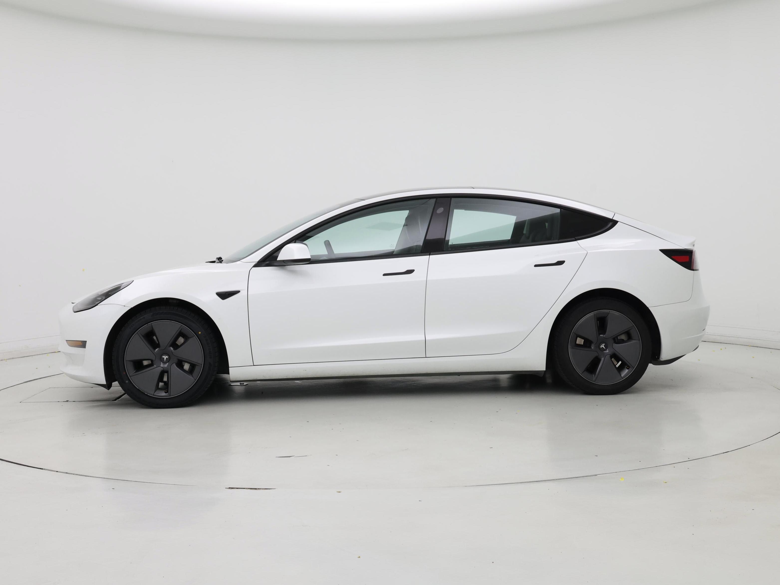 Thumbnail: 2023 Tesla Model 3 - 3