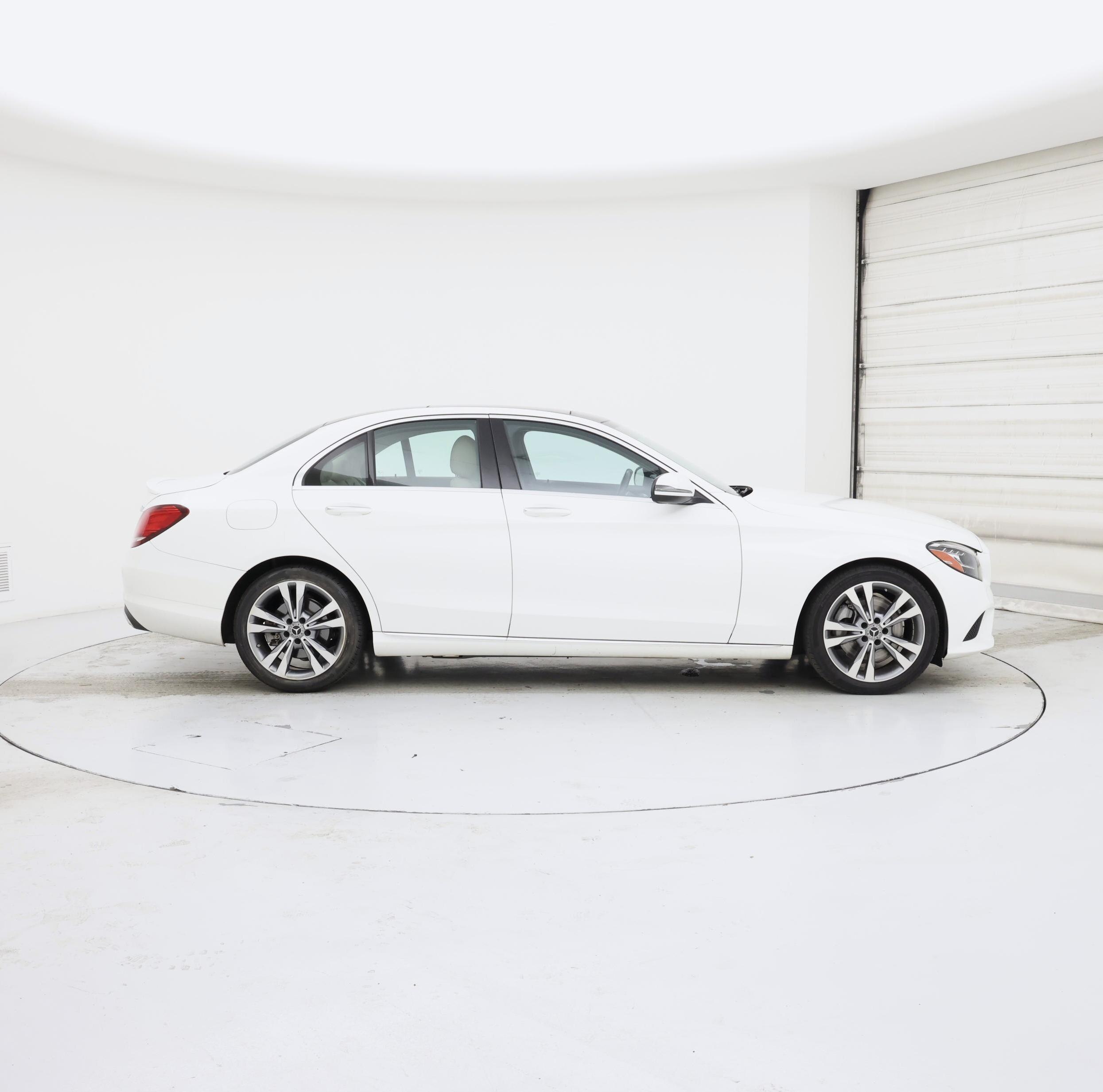 Thumbnail: 2020 Mercedes-Benz C-Class - 7