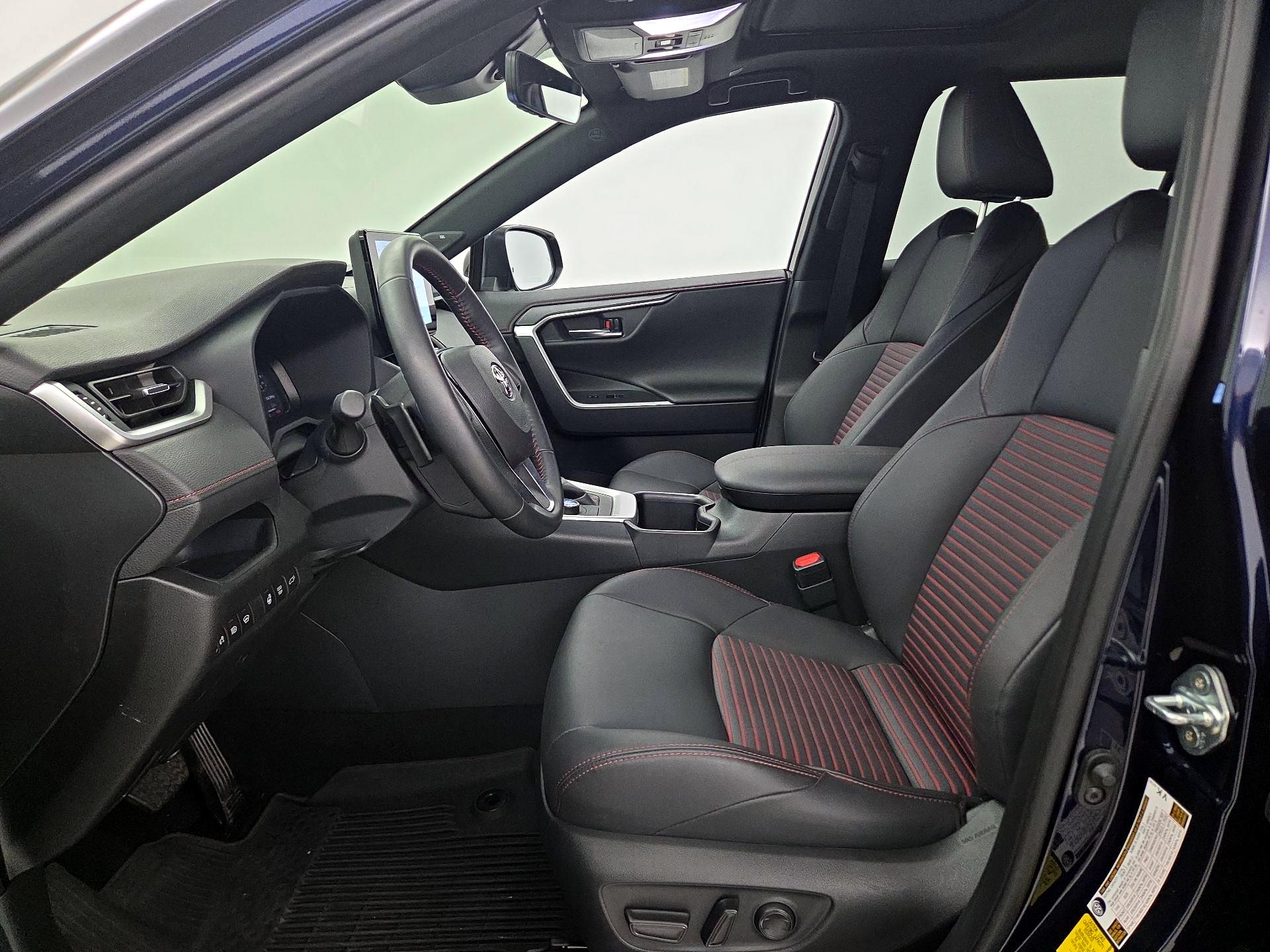 Thumbnail: 2024 Toyota RAV4 - 11
