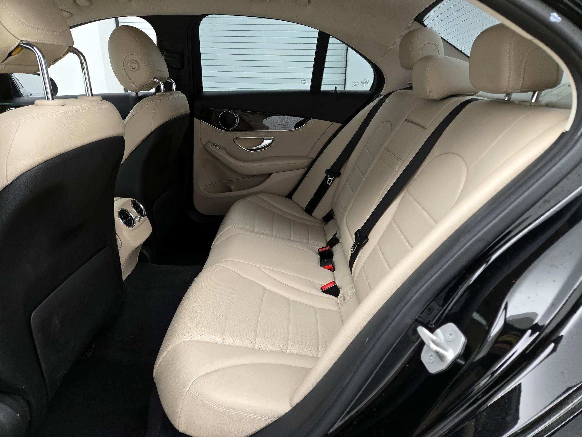Thumbnail: 2016 Mercedes-Benz C-Class - 19