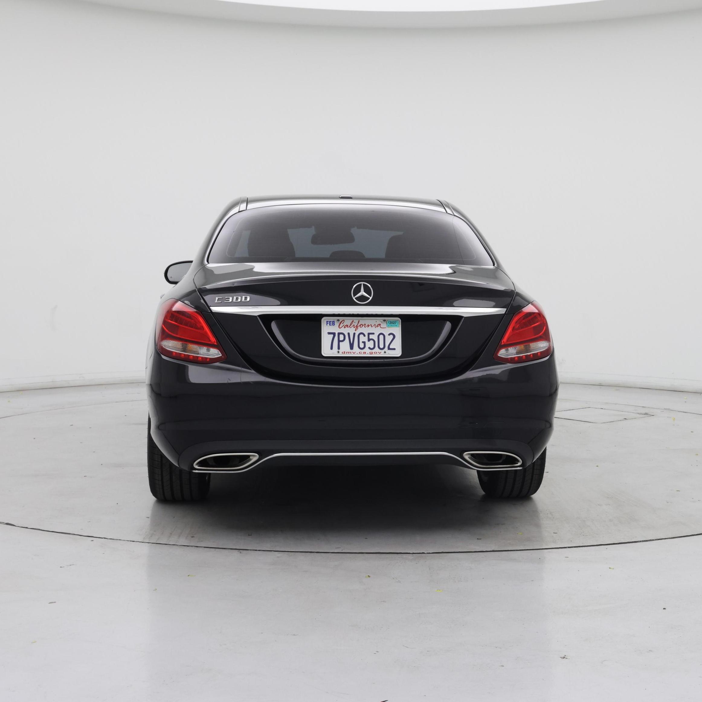 Thumbnail: 2016 Mercedes-Benz C-Class - 6