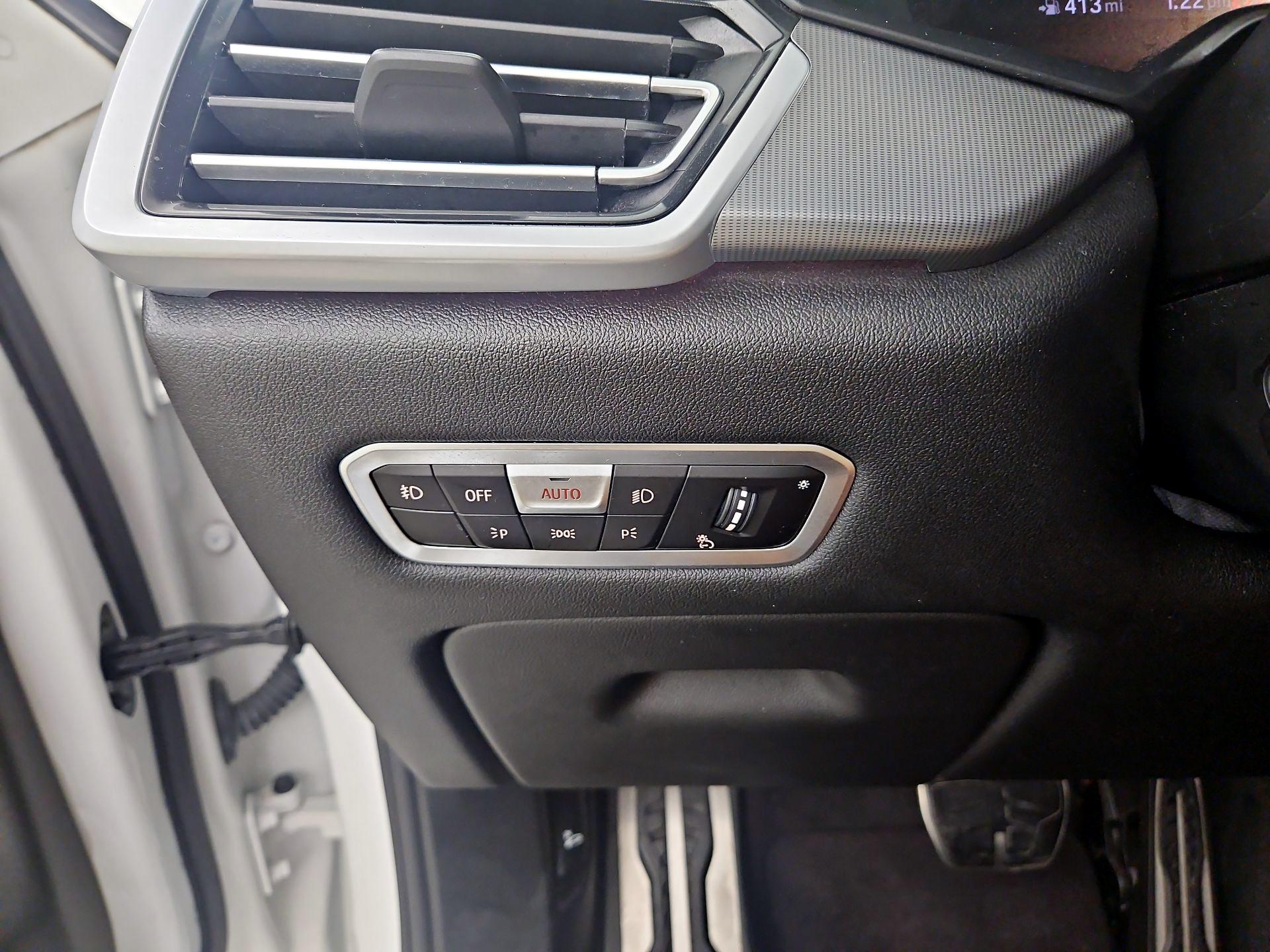 Thumbnail: 2021 BMW X6 - 13