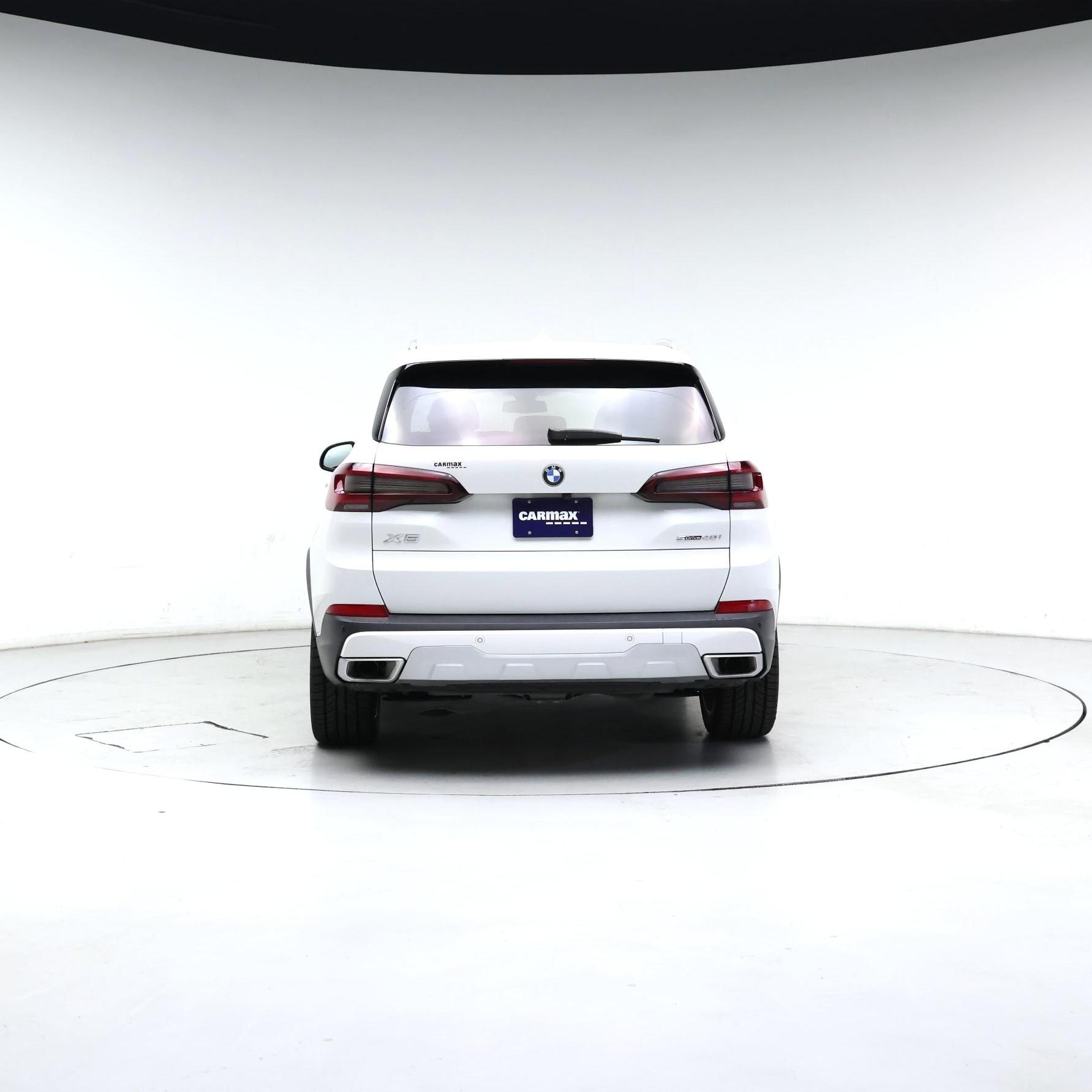 Thumbnail: 2023 BMW X5 - 6