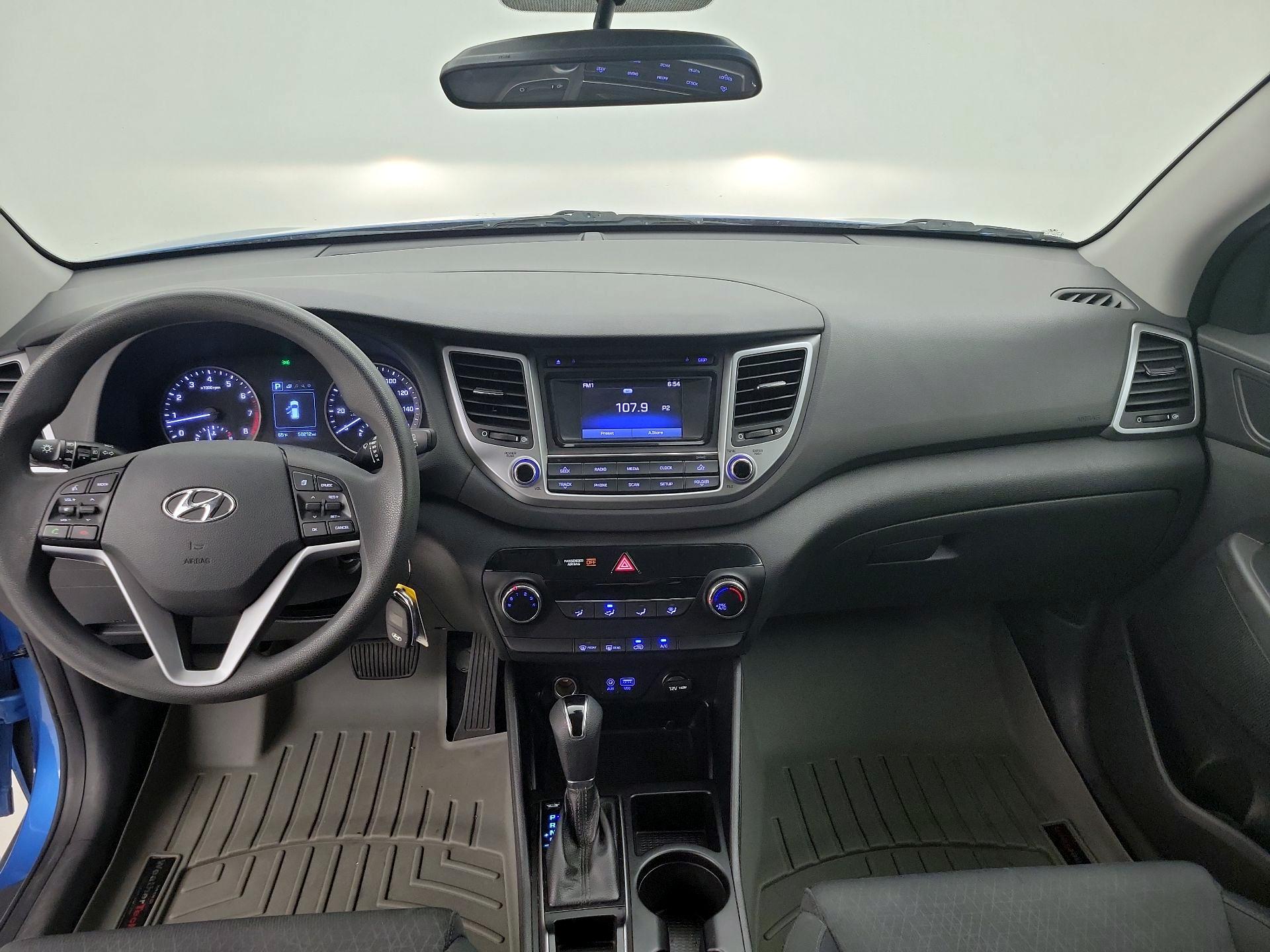 Thumbnail: 2017 Hyundai Tucson - 9